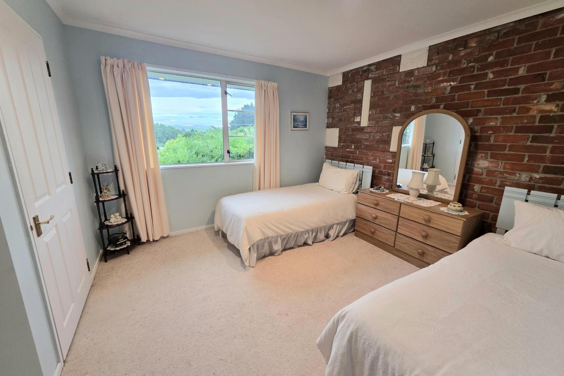 79 Maudes Road, Deborah