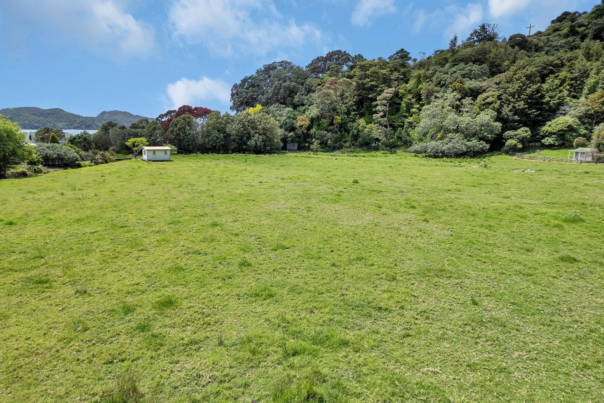 121 Ohawini Road, Oakura