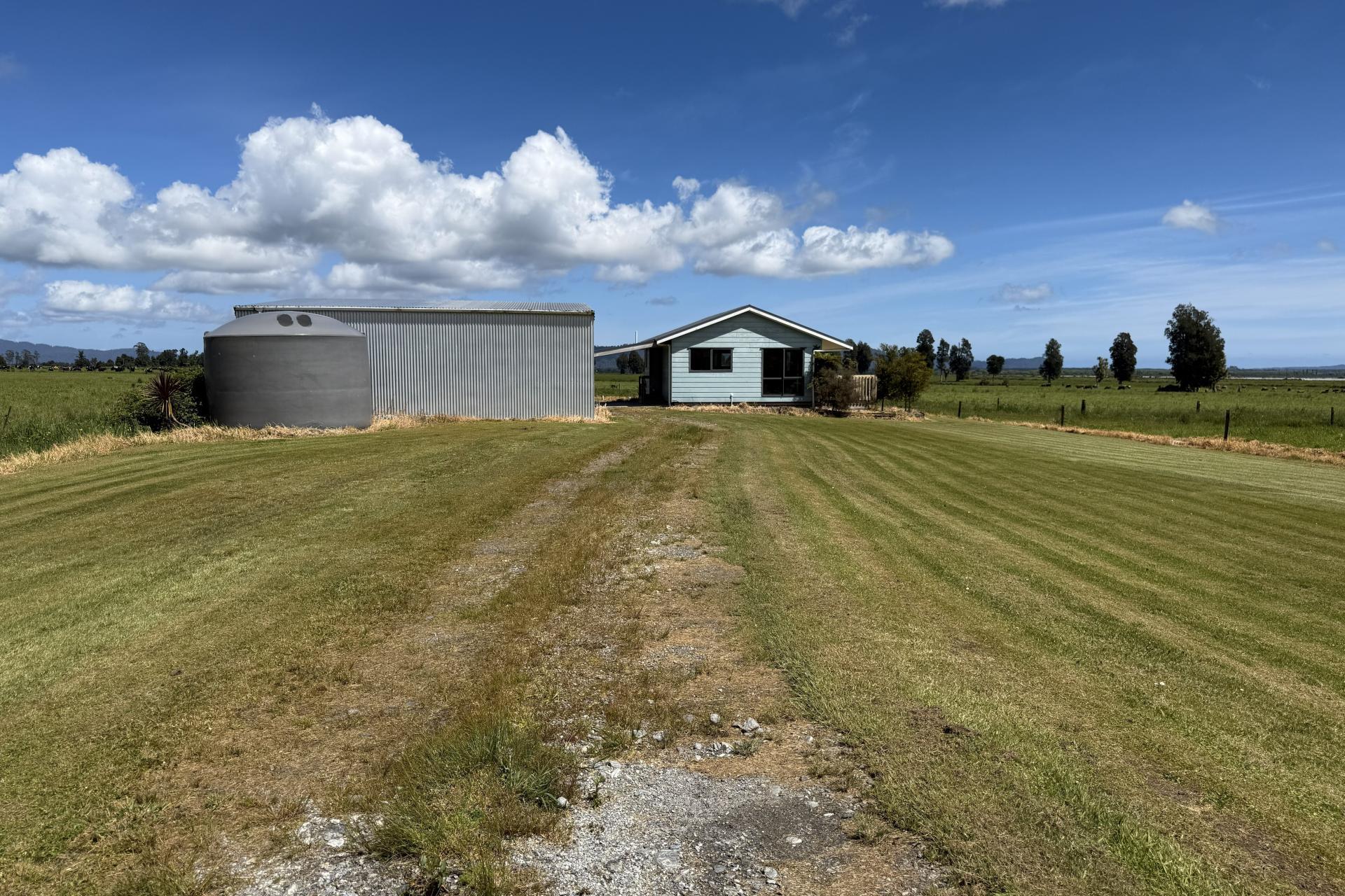 1627 Whataroa Highway, Whataroa