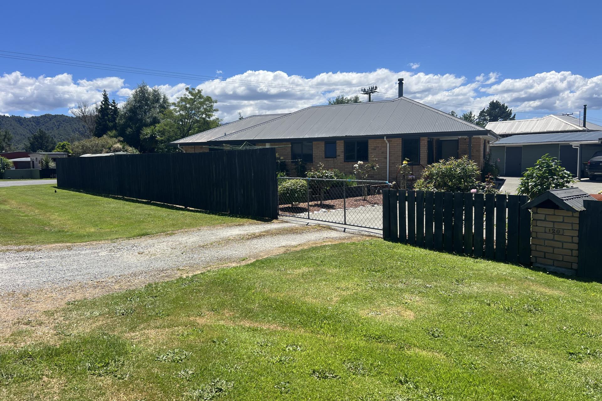 120 Shiel Street, Reefton