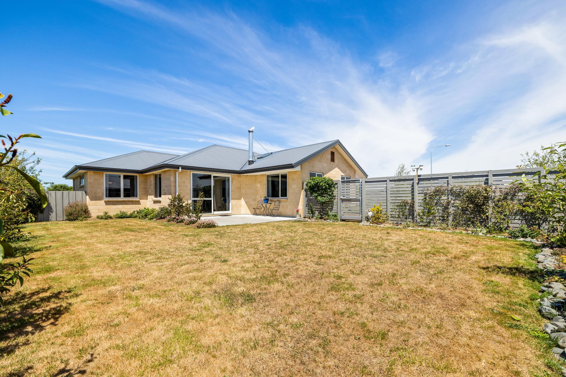 4 Loe Place, Amberley