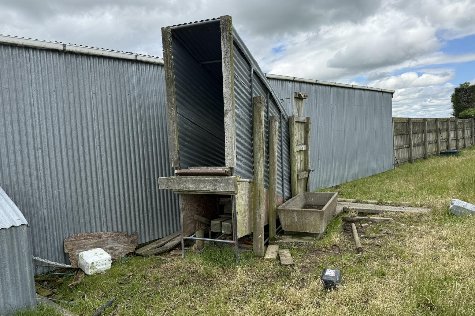 389 Mckenzie Road, Browns