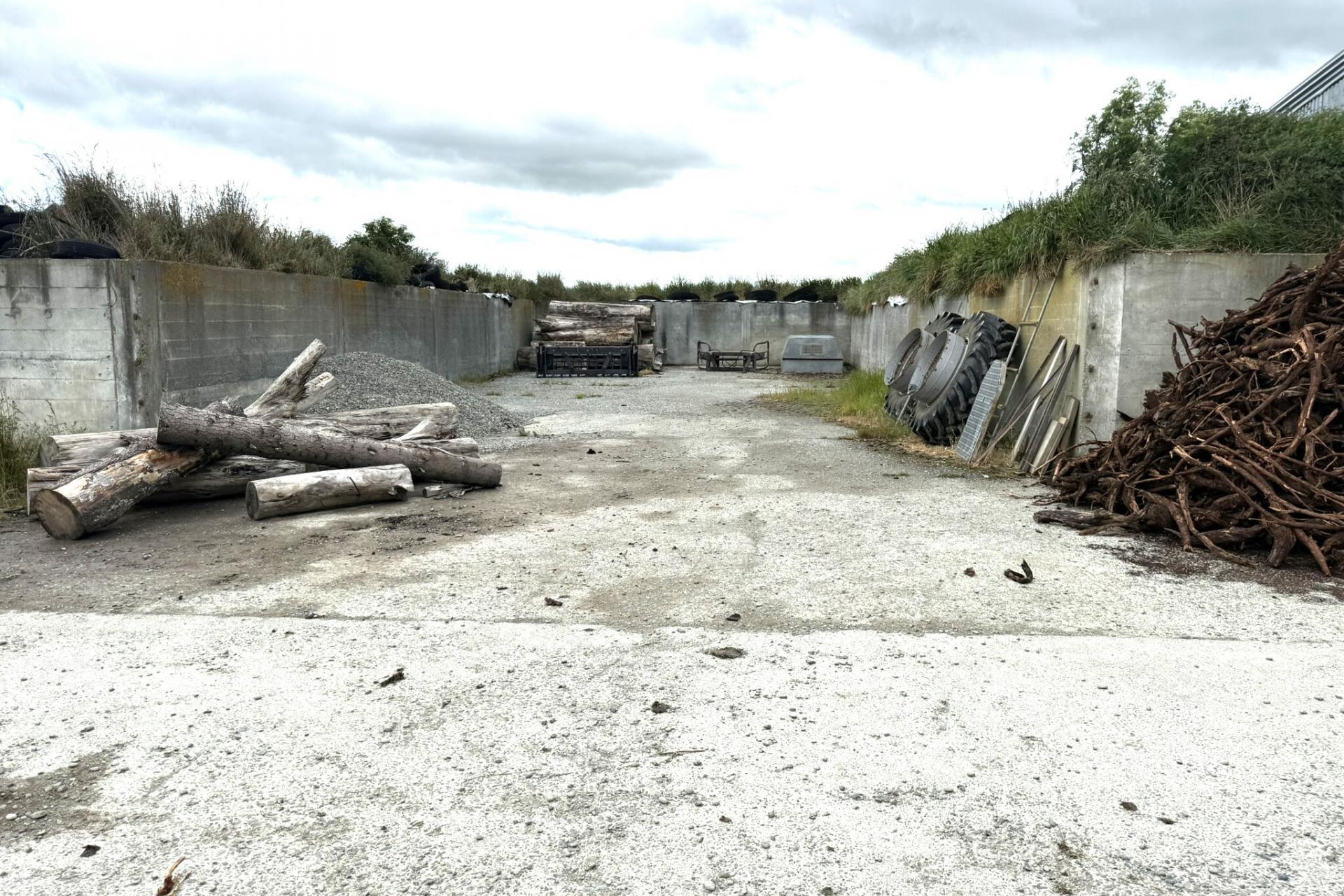 389 Mckenzie Road, Browns