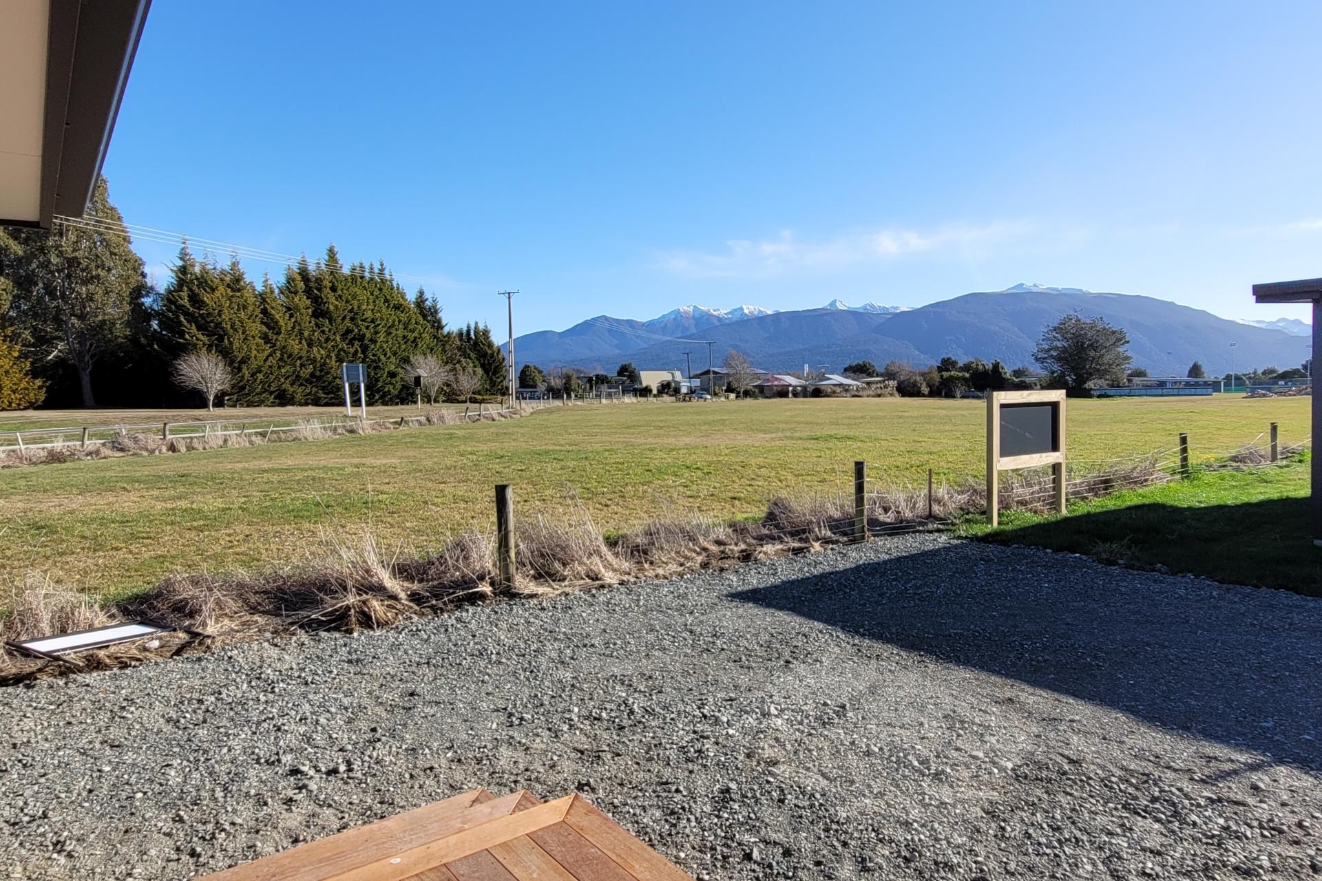 39 Tukare Loop, Te Anau