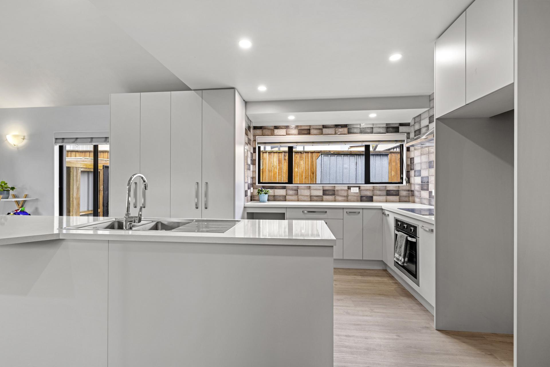 54 Brymer Road, Grandview Heights