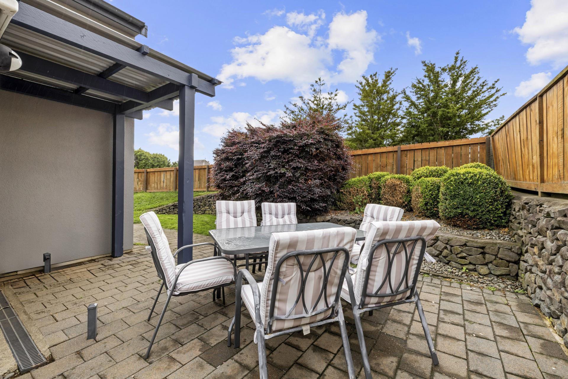 54 Brymer Road, Grandview Heights