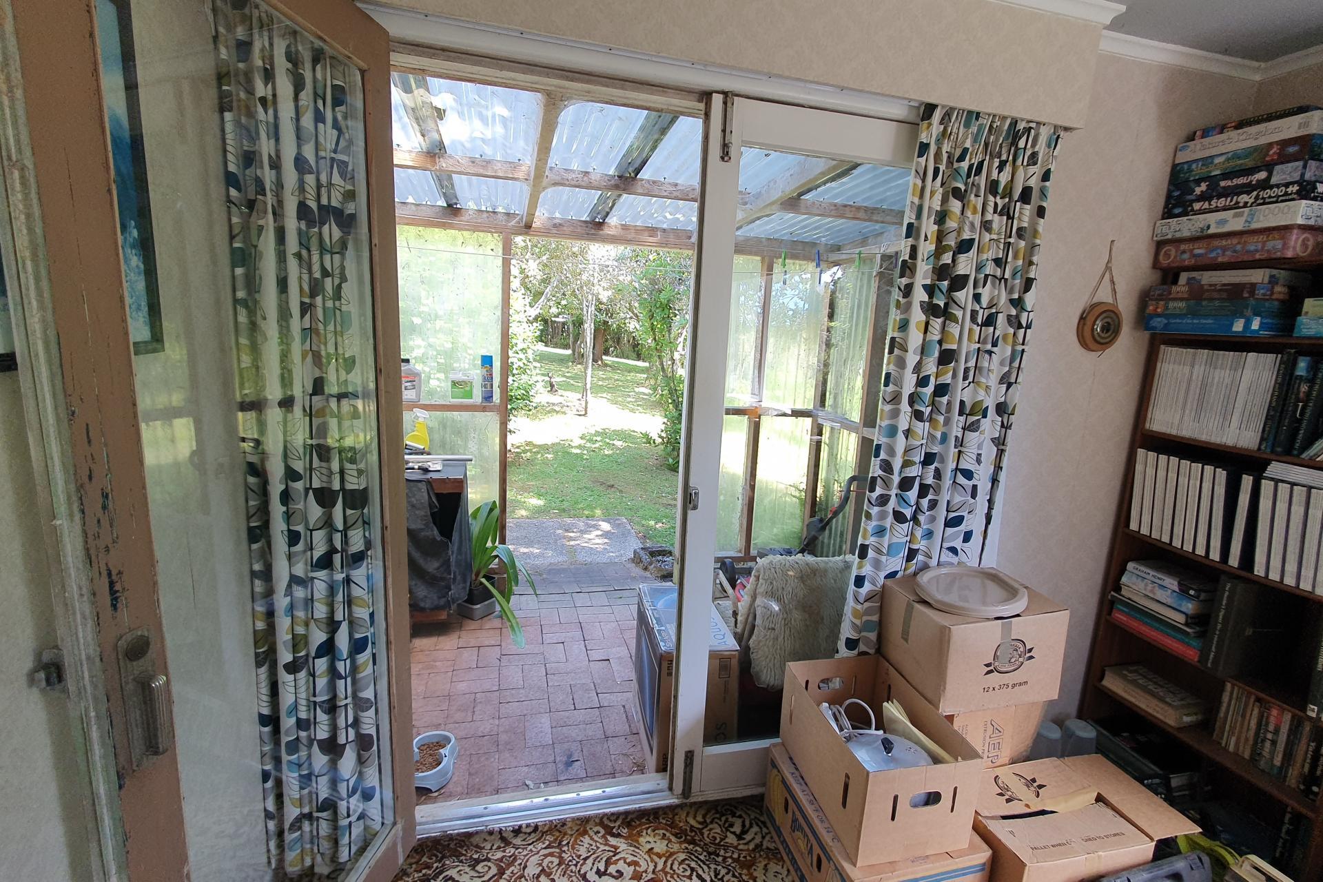 237 Hewlett Road, Mata