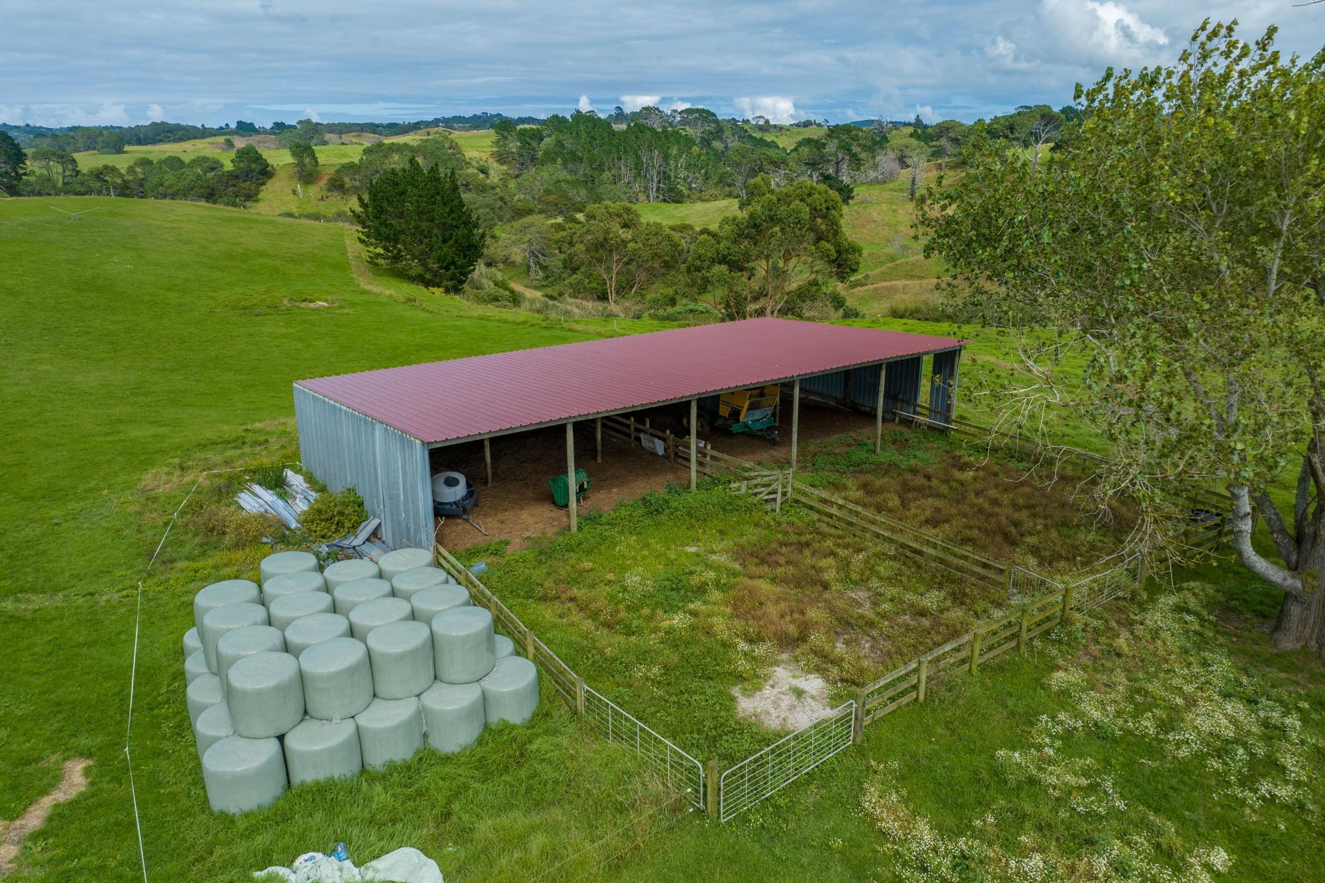 312 Grahams Beach Road, Manukau Heads