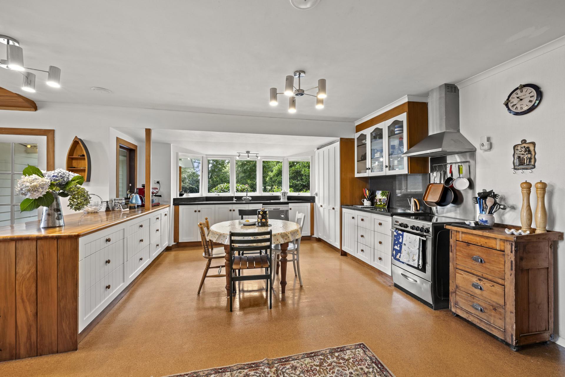 64 Reynolds Road, Rotoorangi