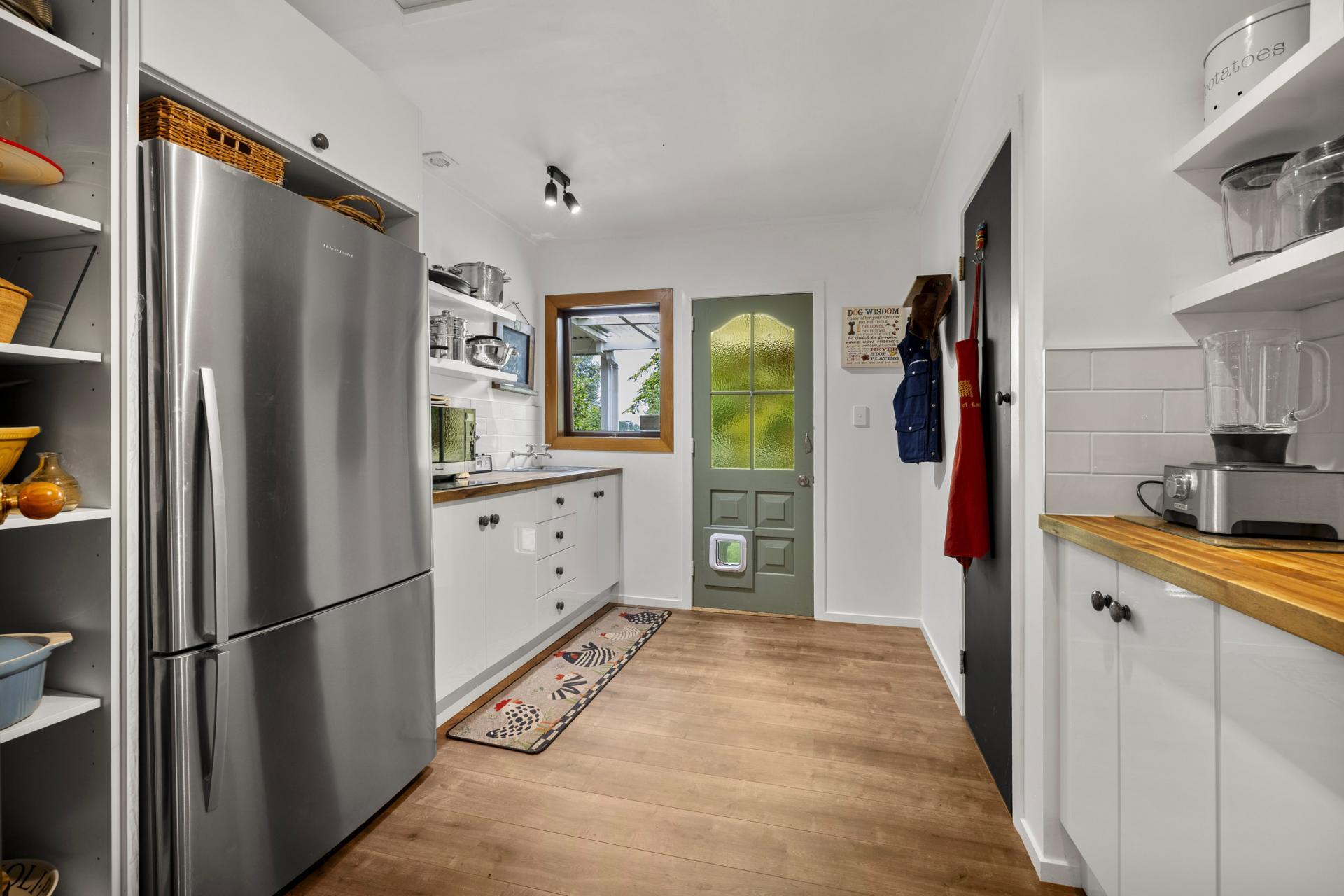 64 Reynolds Road, Rotoorangi