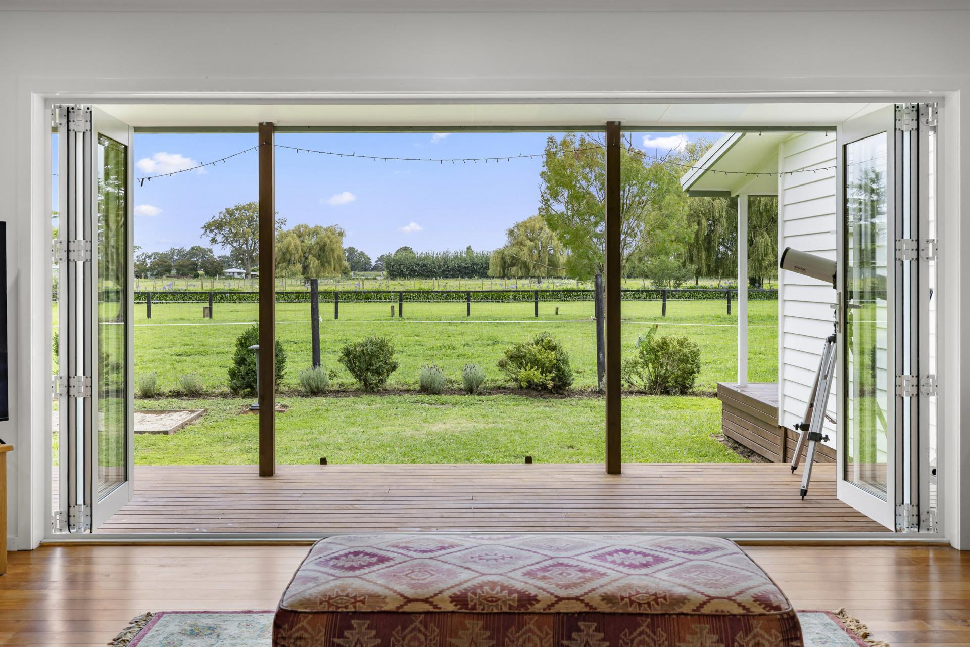 64 Reynolds Road, Rotoorangi