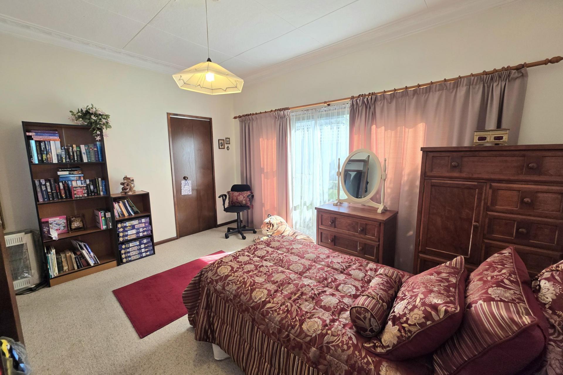 32A Wharfe Street, South Hill