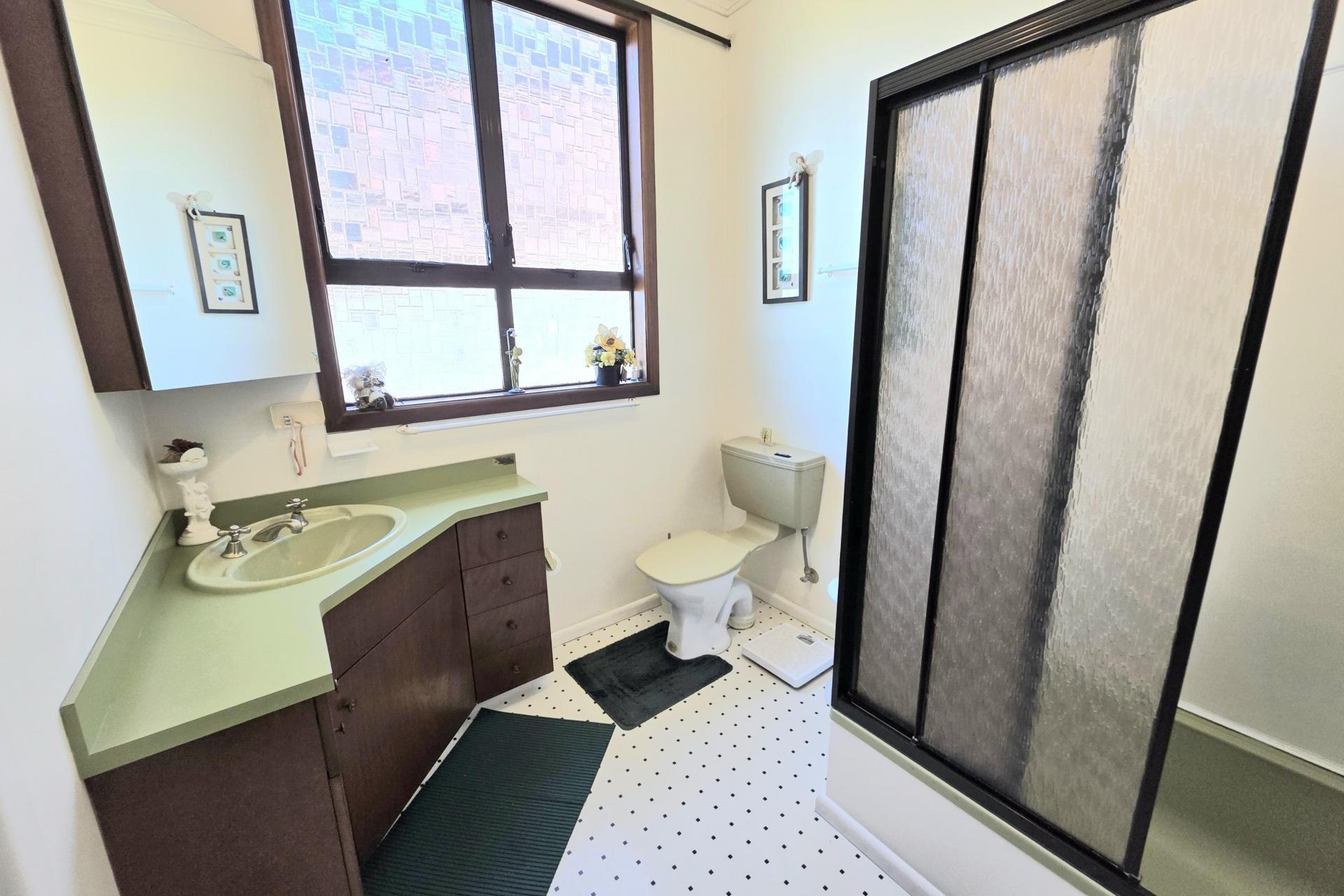 32A Wharfe Street, South Hill