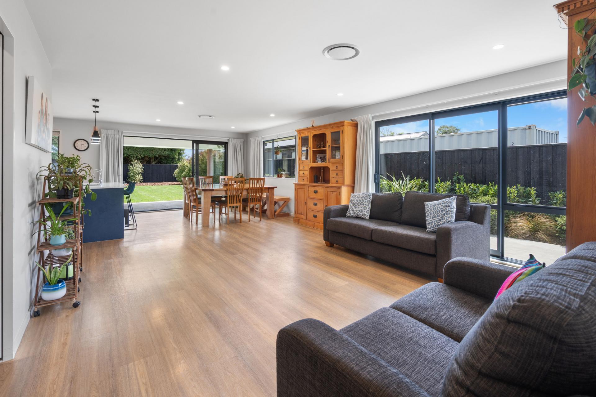 16 Cherry Avenue, Darfield