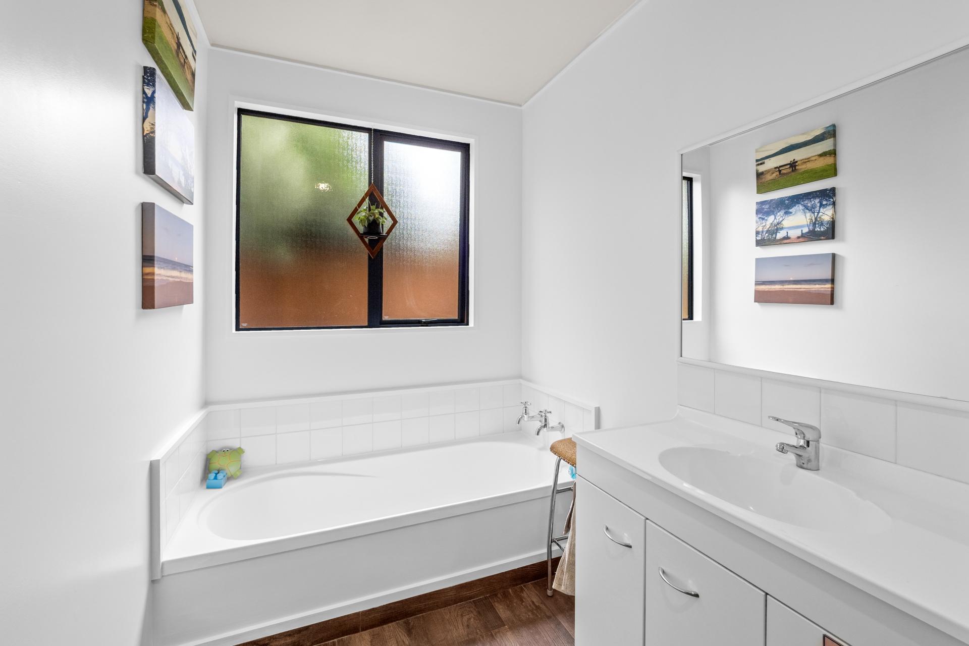 75 Pages Road, Allenton