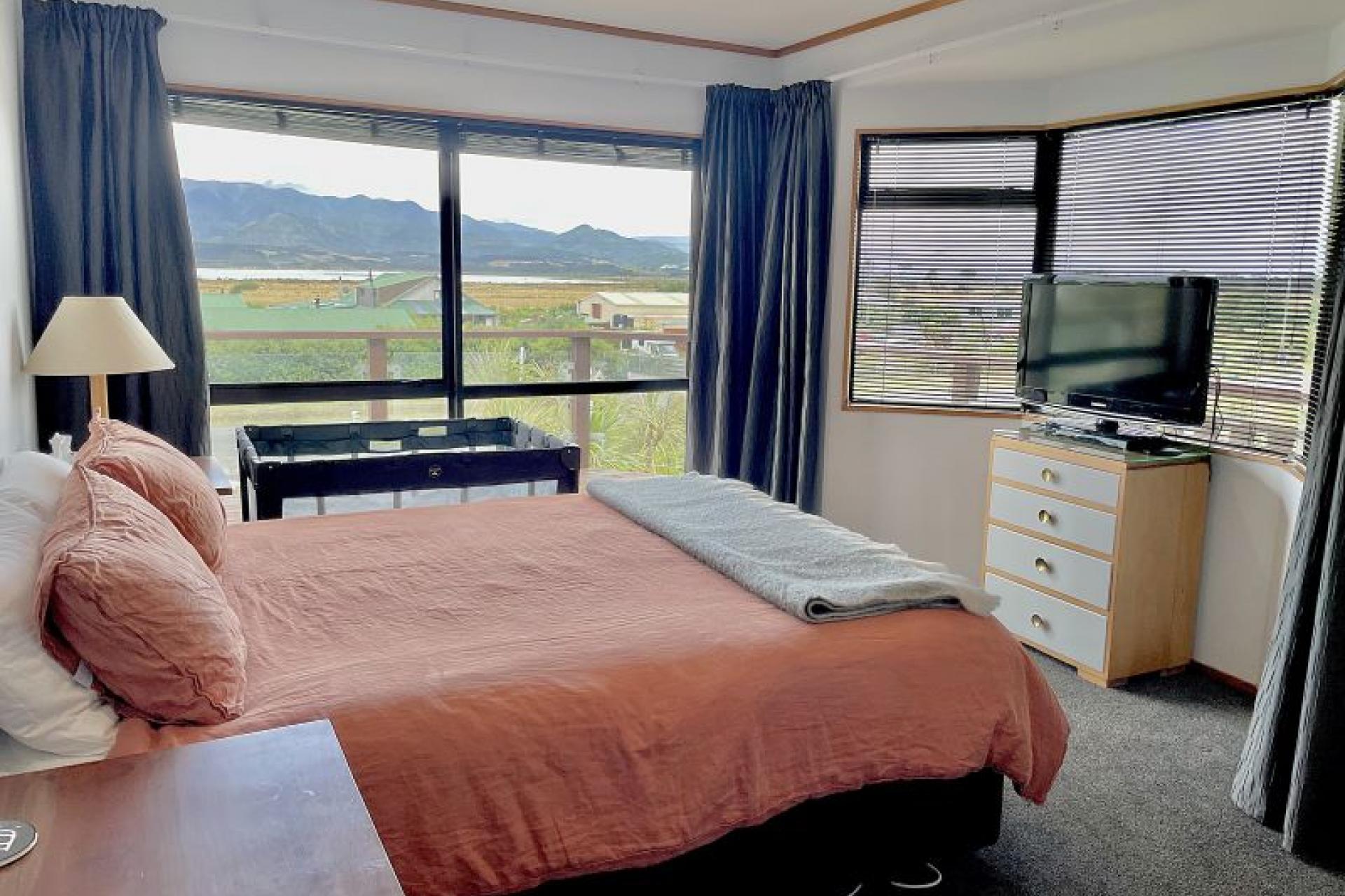 98 Lake Ferry Road, Lake Ferry