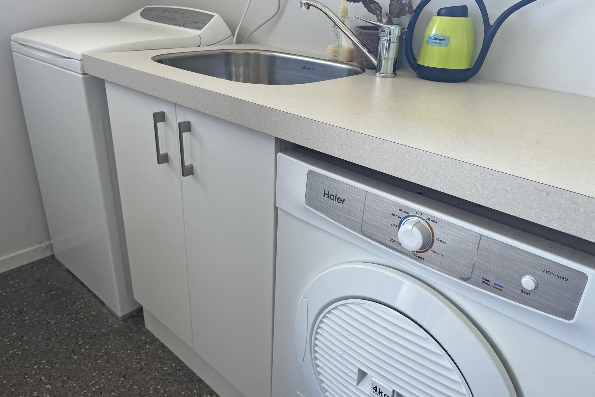 15 Dove Place, Holmes Hill