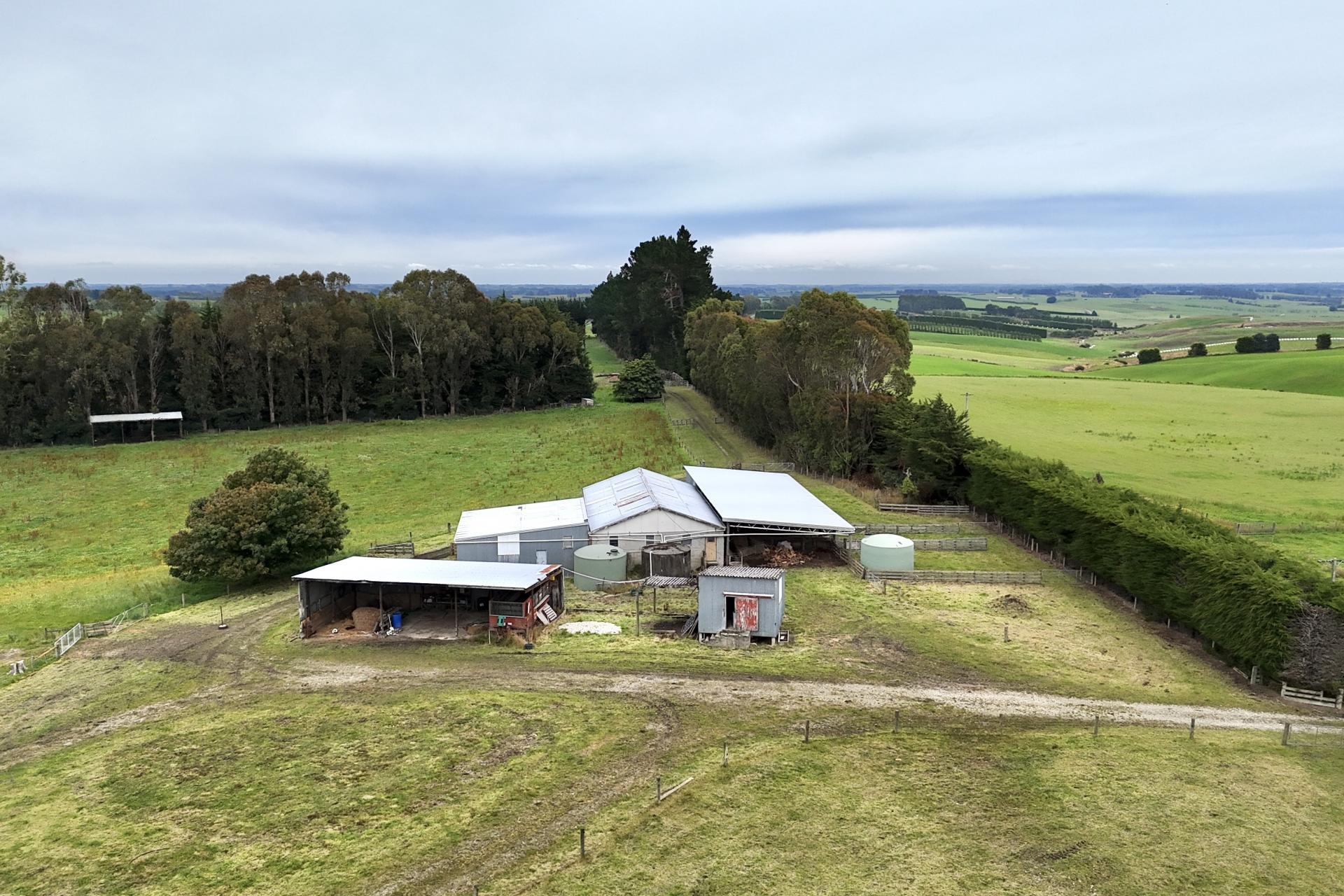 986 Downs Road, Brydone