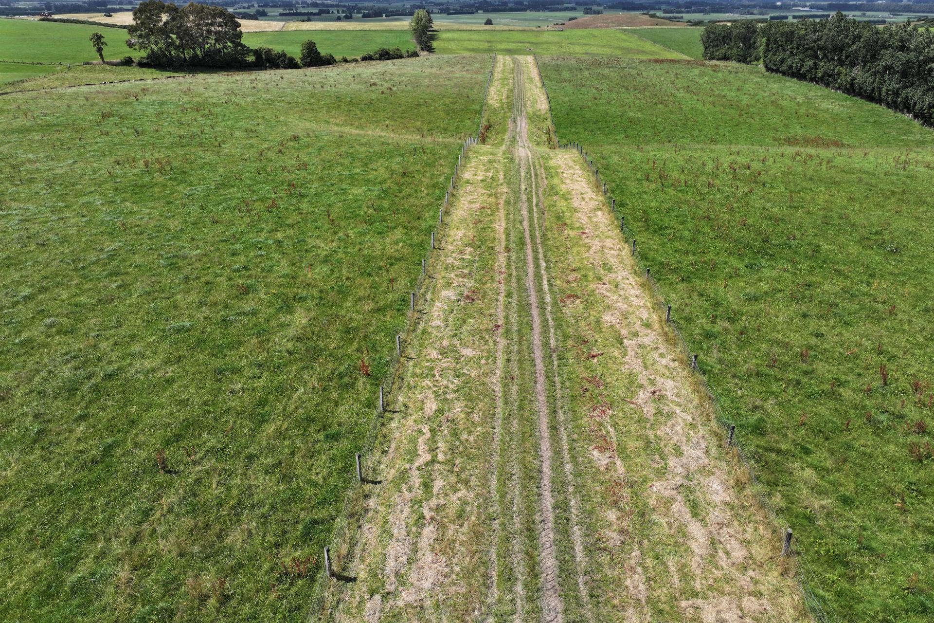 986 Downs Road, Brydone