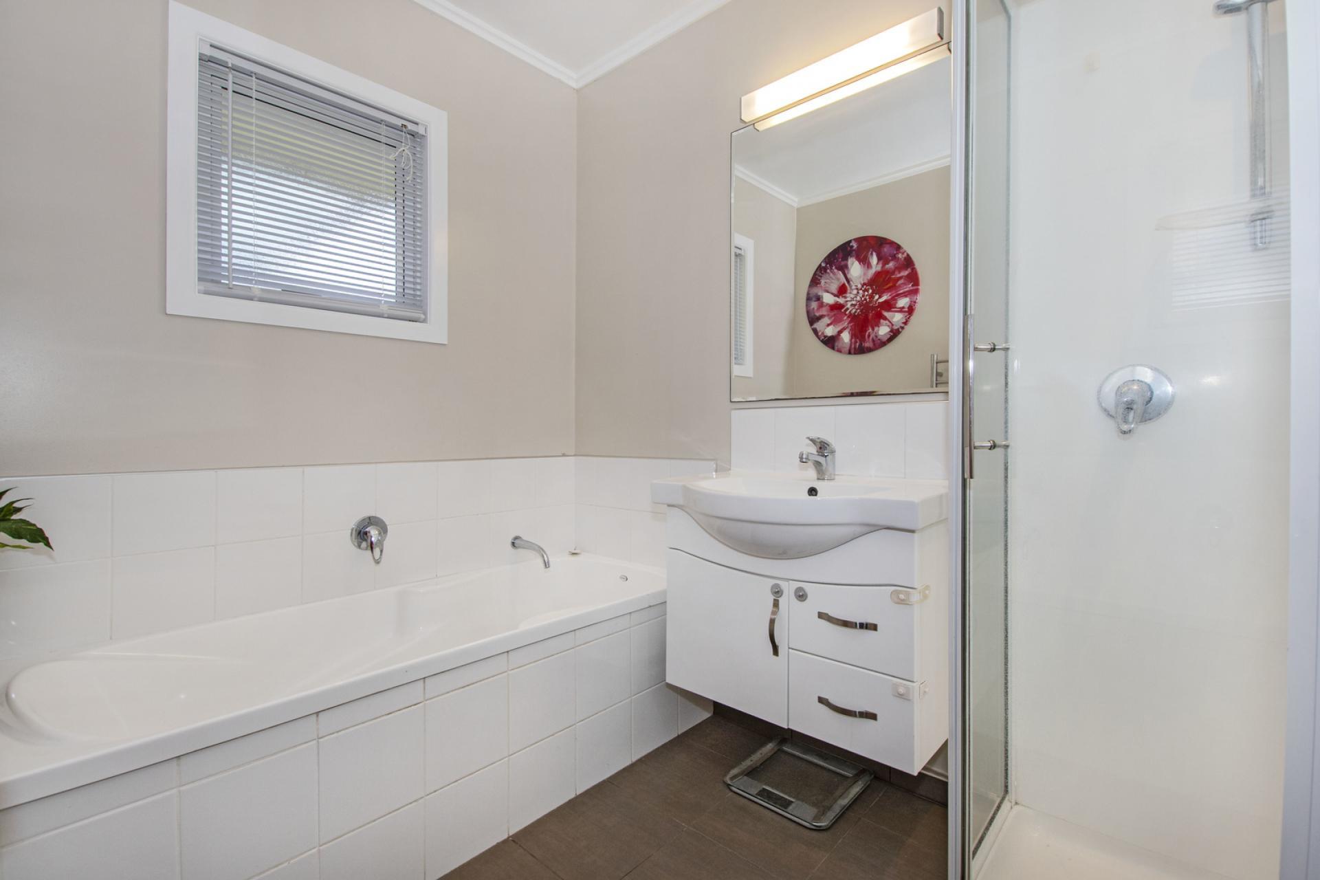 657 State Highway 14, Maunu