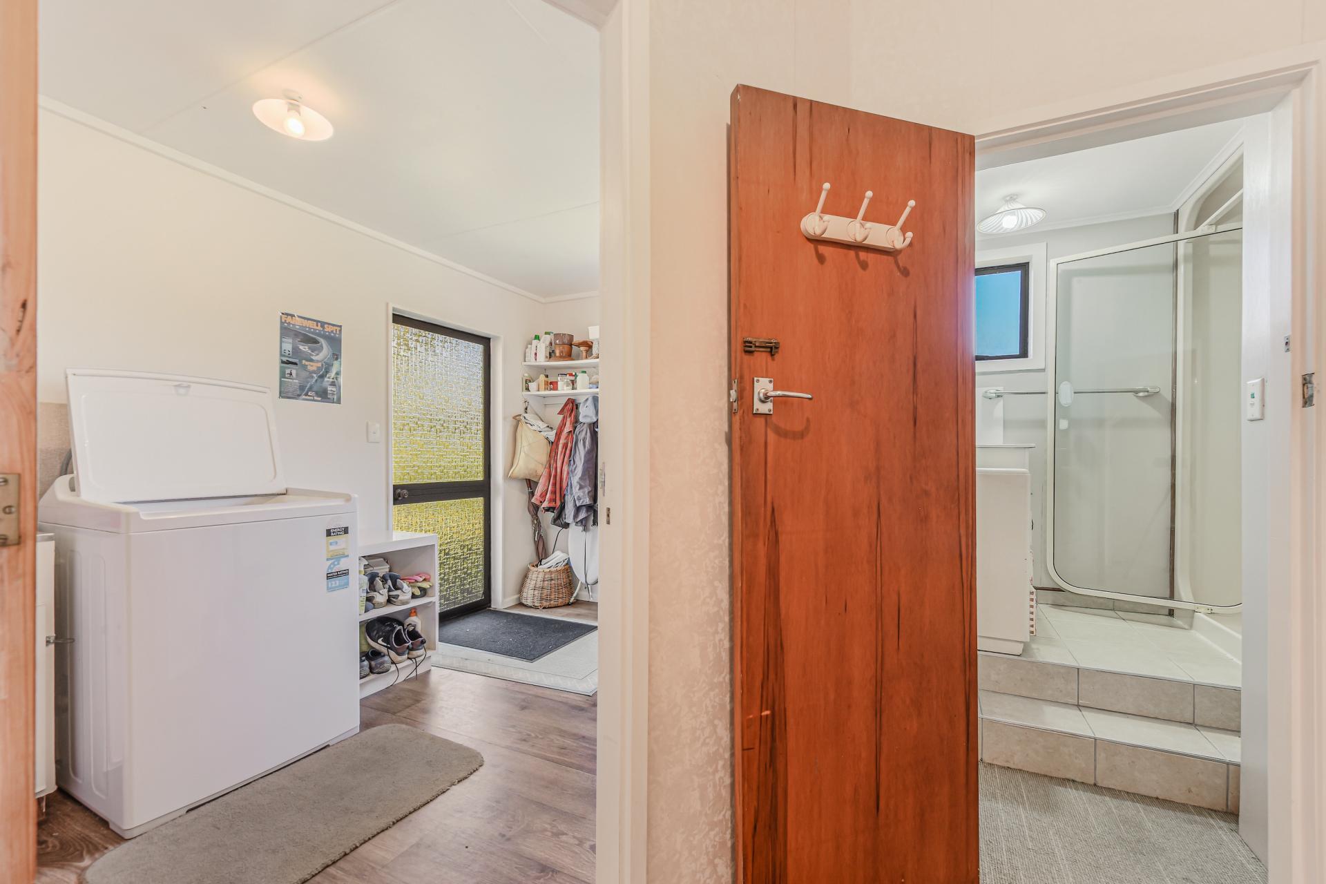 616 Abel Tasman Drive, Clifton