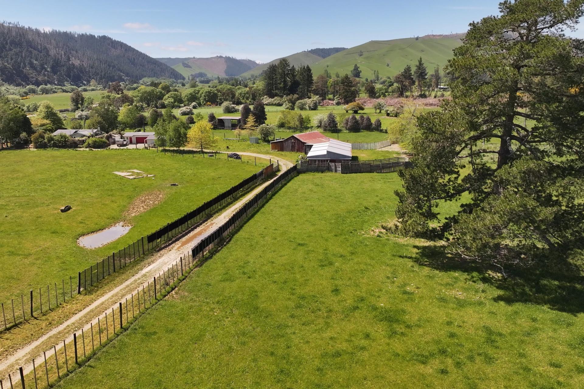 162 Upper Stanley Brook, Stanley Brook