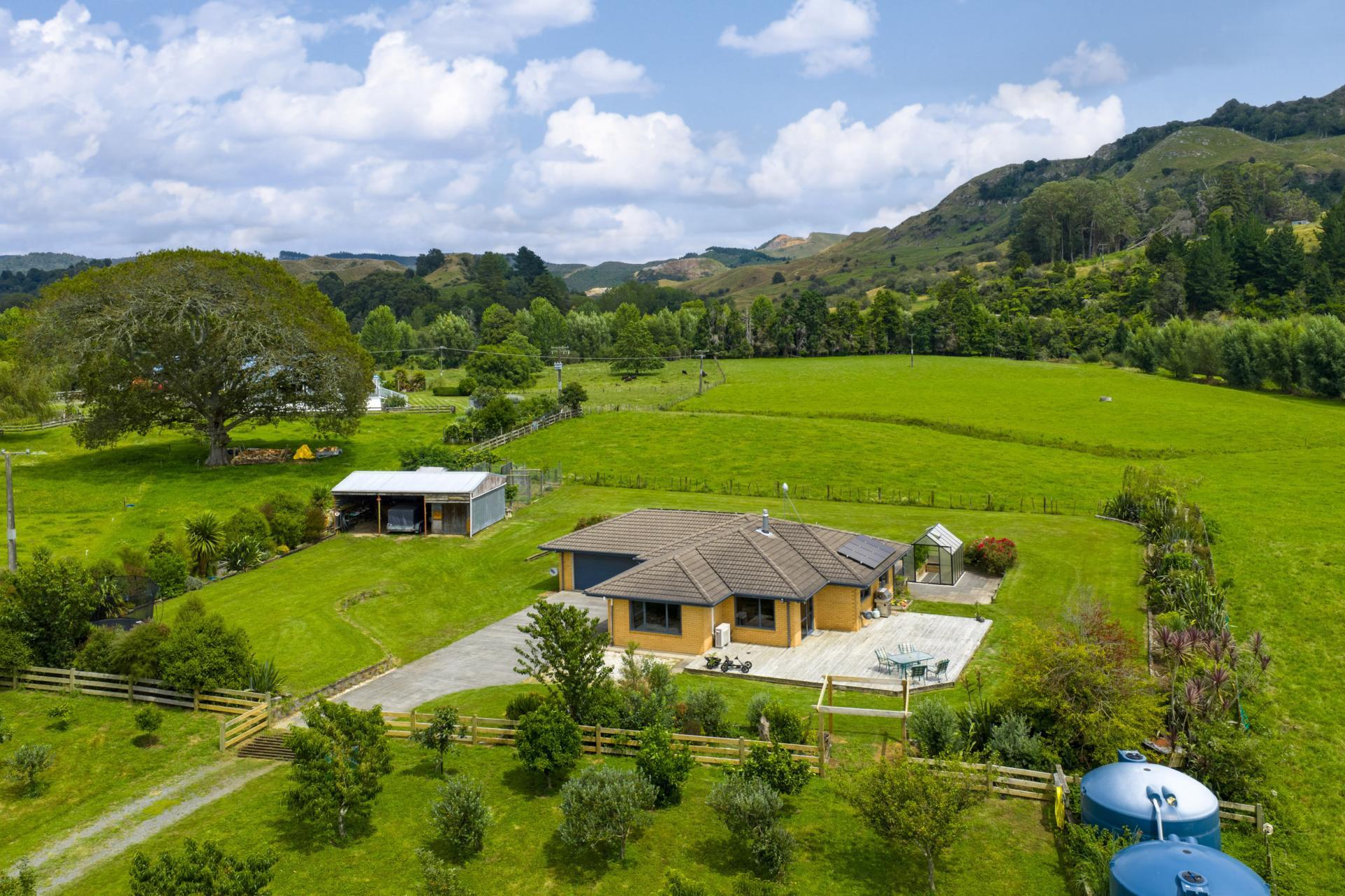 931 Limeworks Loop Road, Karamu