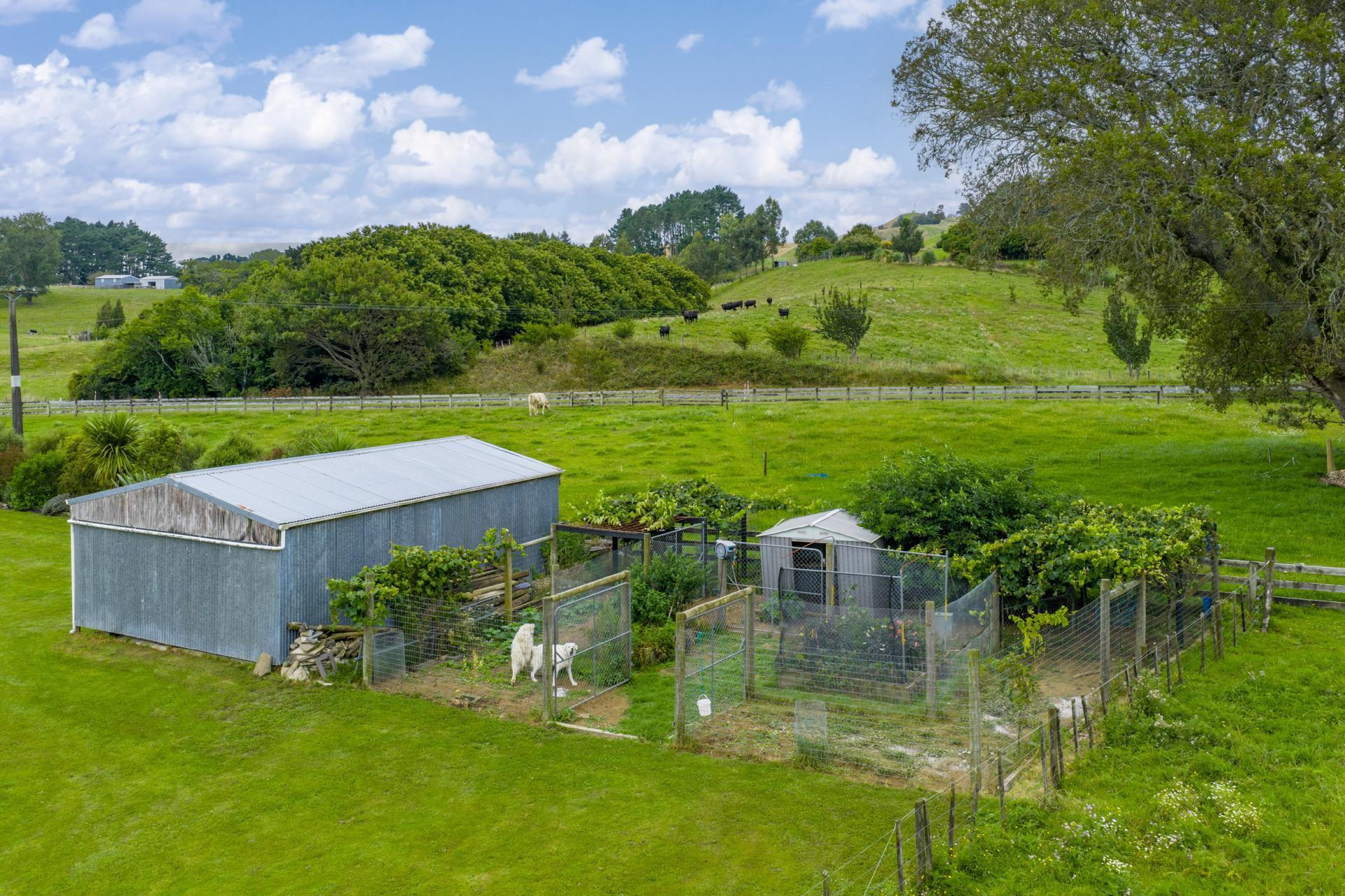 931 Limeworks Loop Road, Karamu