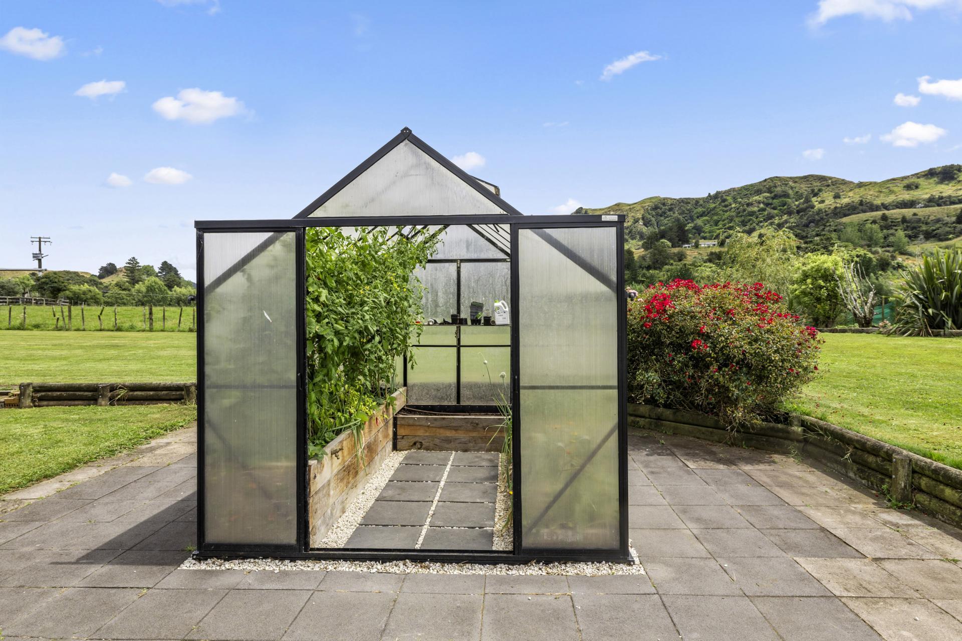 931 Limeworks Loop Road, Karamu