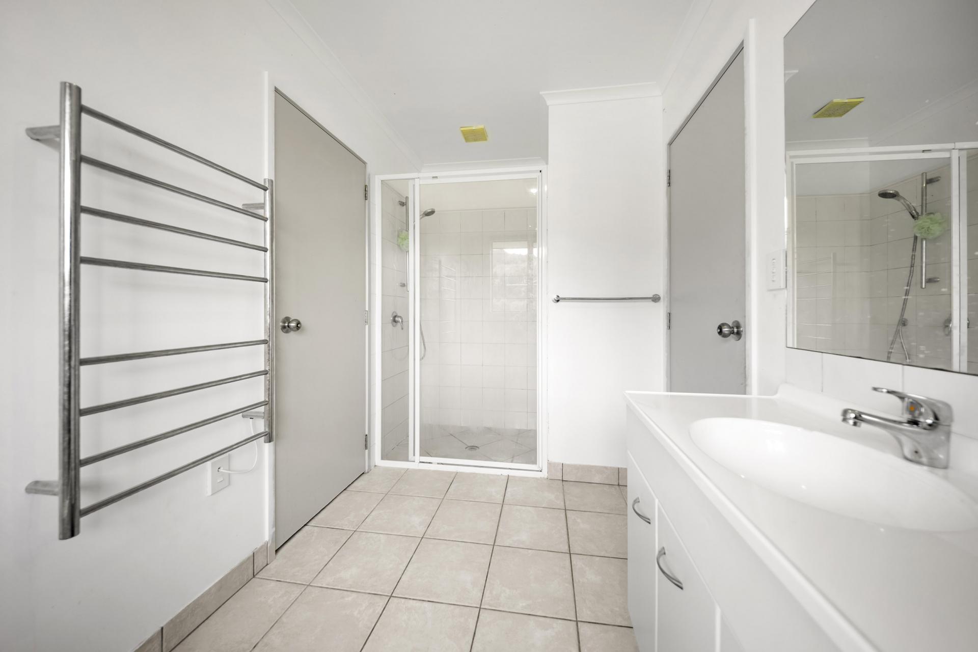 931 Limeworks Loop Road, Karamu