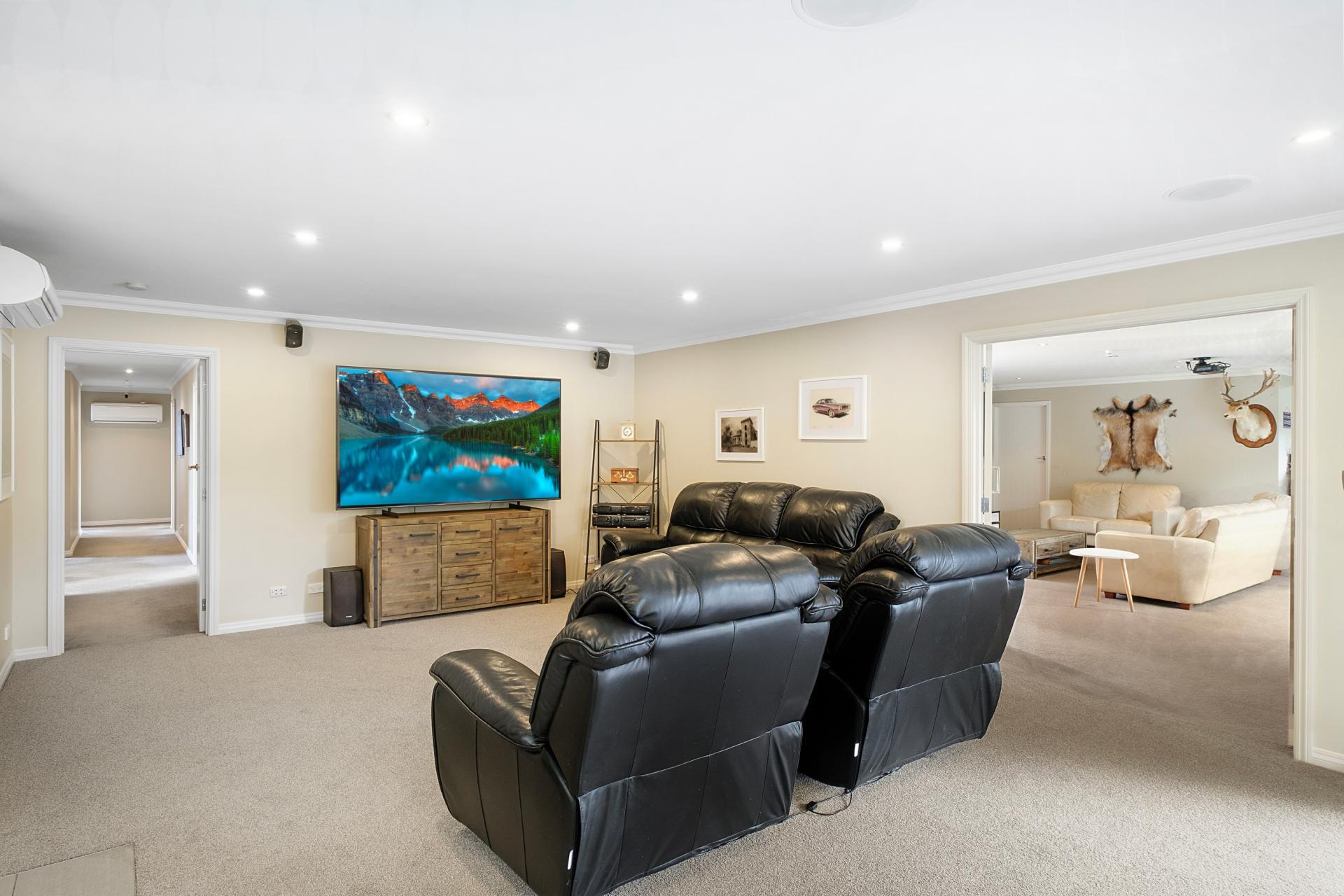 270 Chain Hills Road, Chain Hills