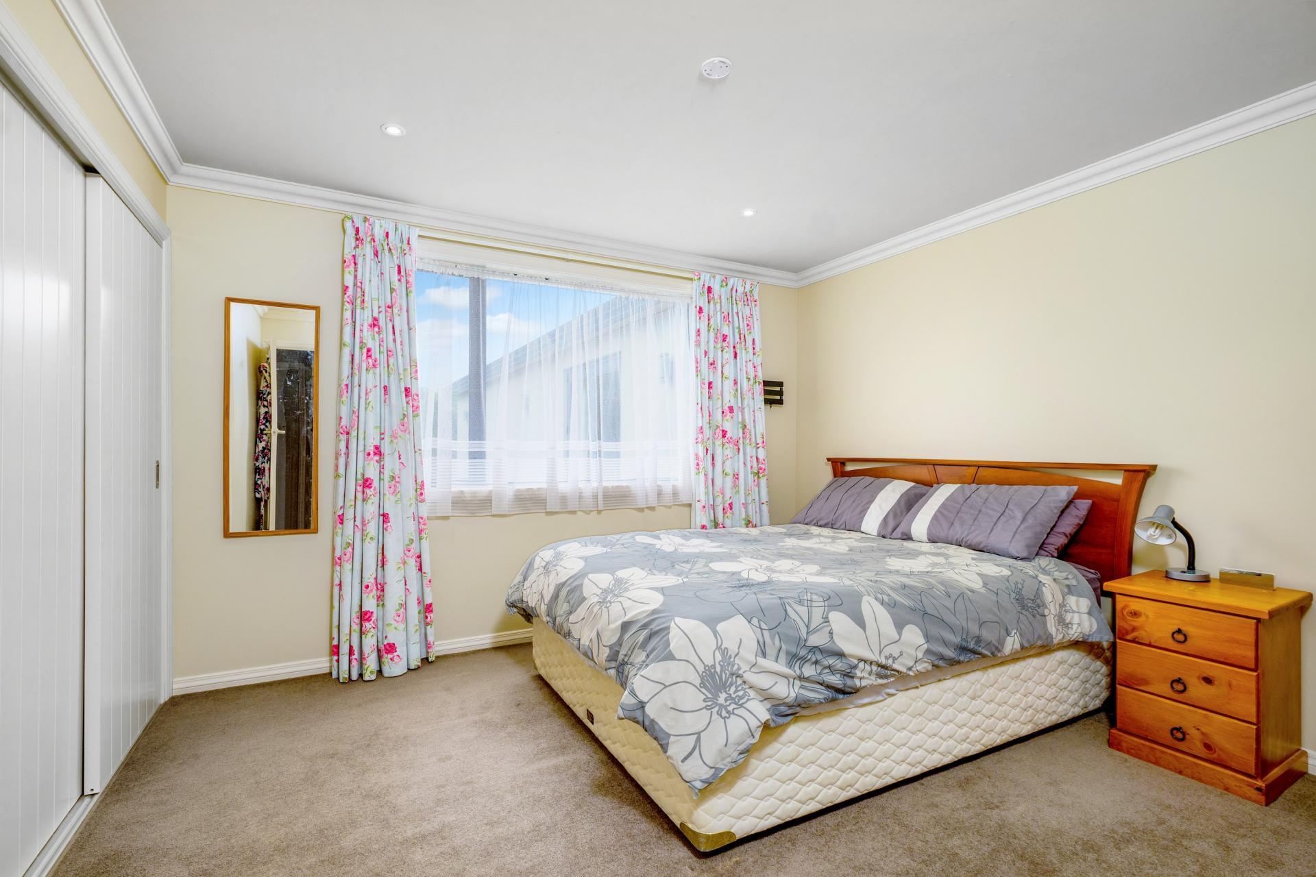 270 Chain Hills Road, Chain Hills