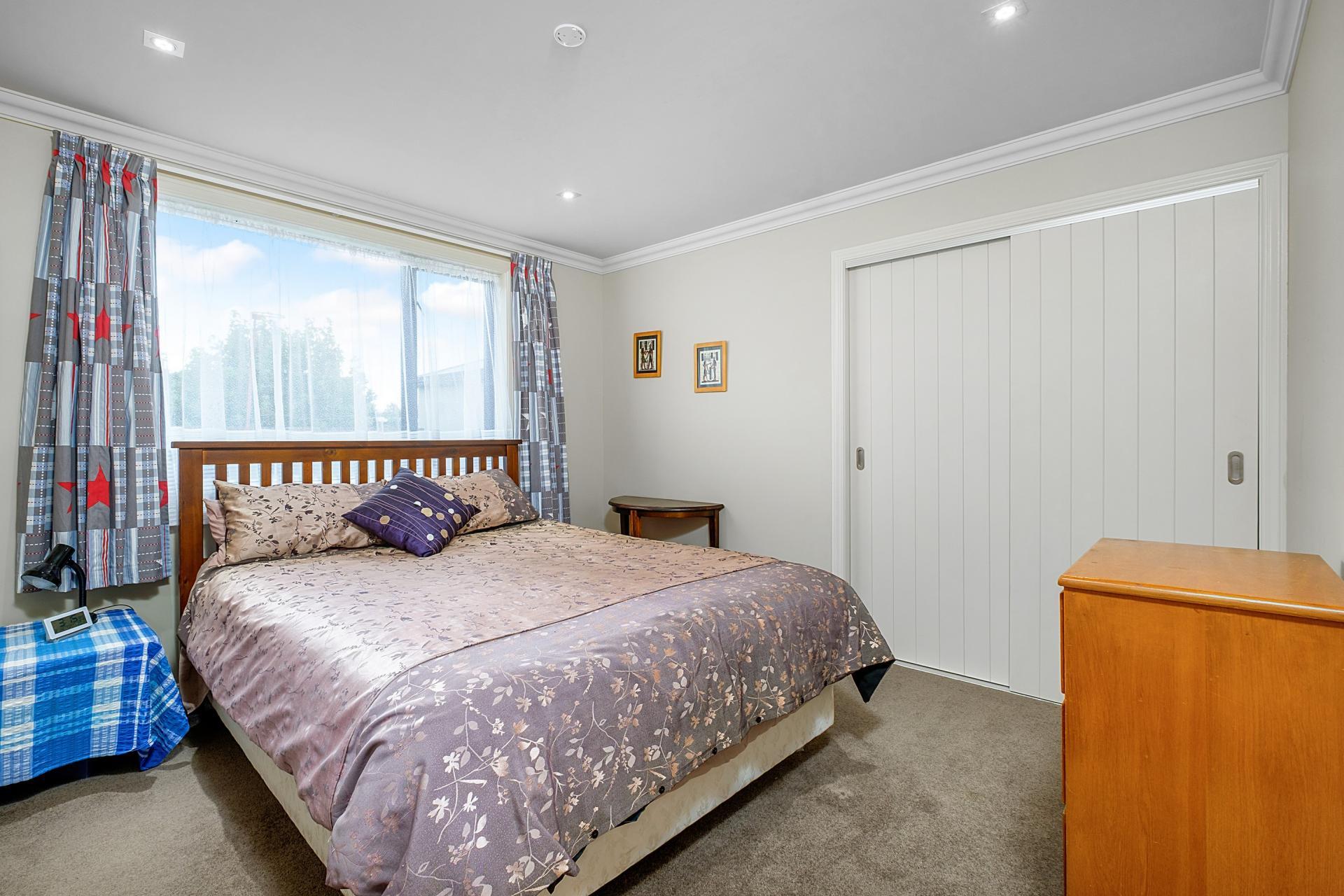 270 Chain Hills Road, Chain Hills