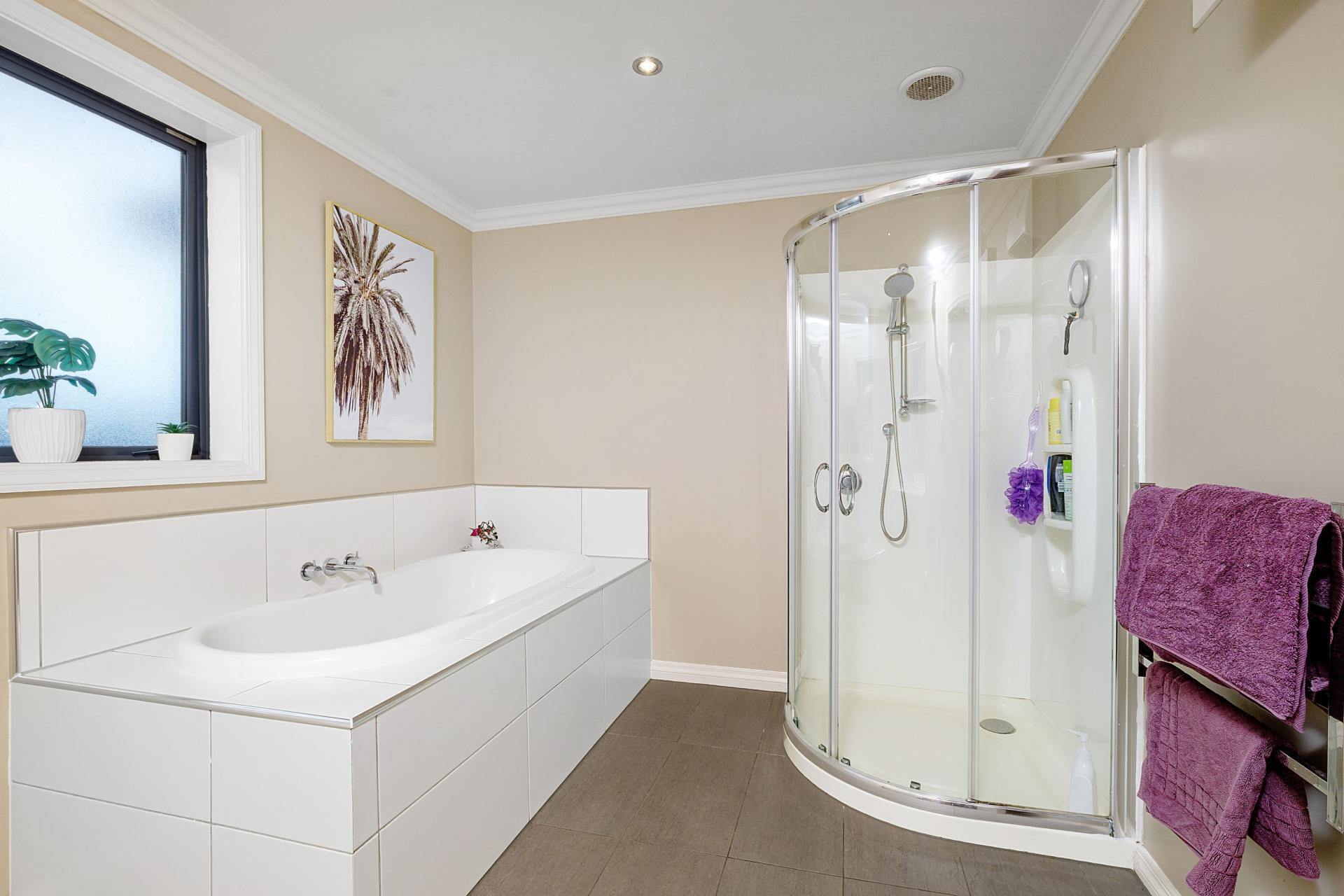 270 Chain Hills Road, Chain Hills