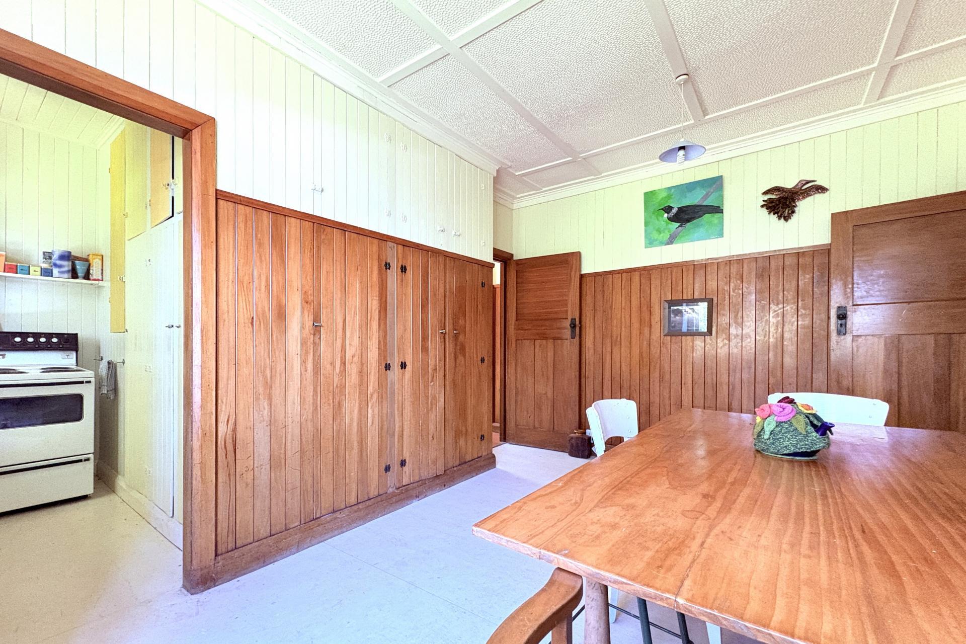 43 Valley Road, Tuai