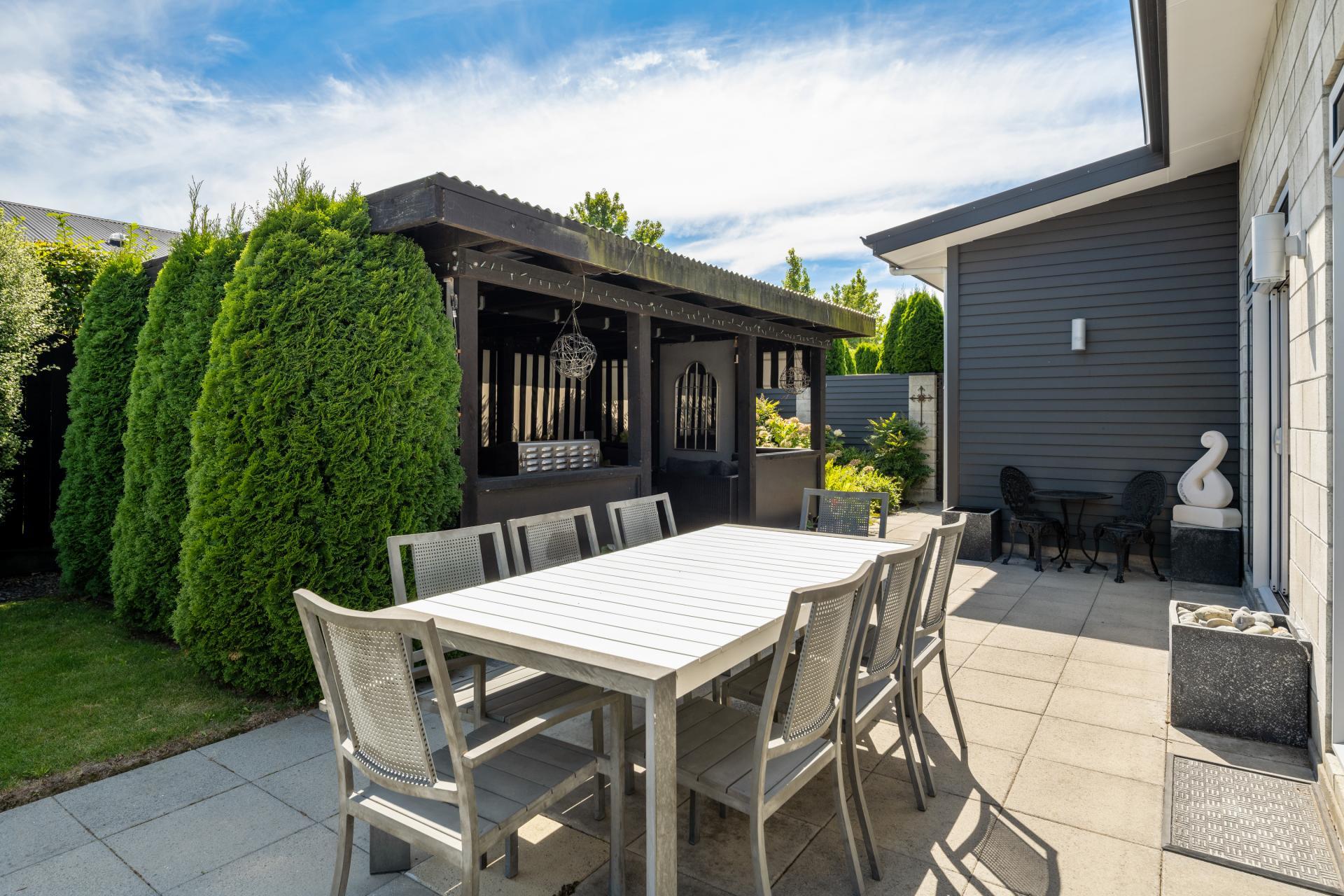 23 Covent Gardens, Springlands