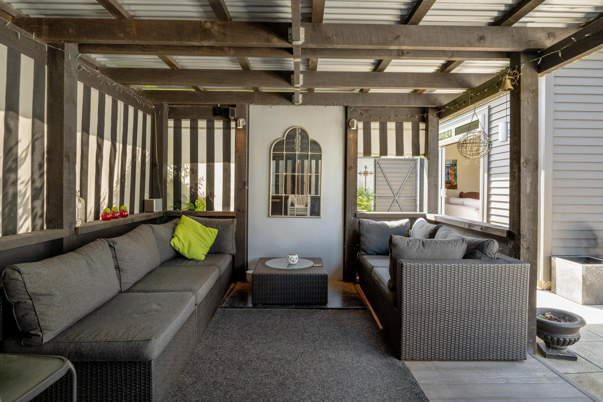 23 Covent Gardens, Springlands