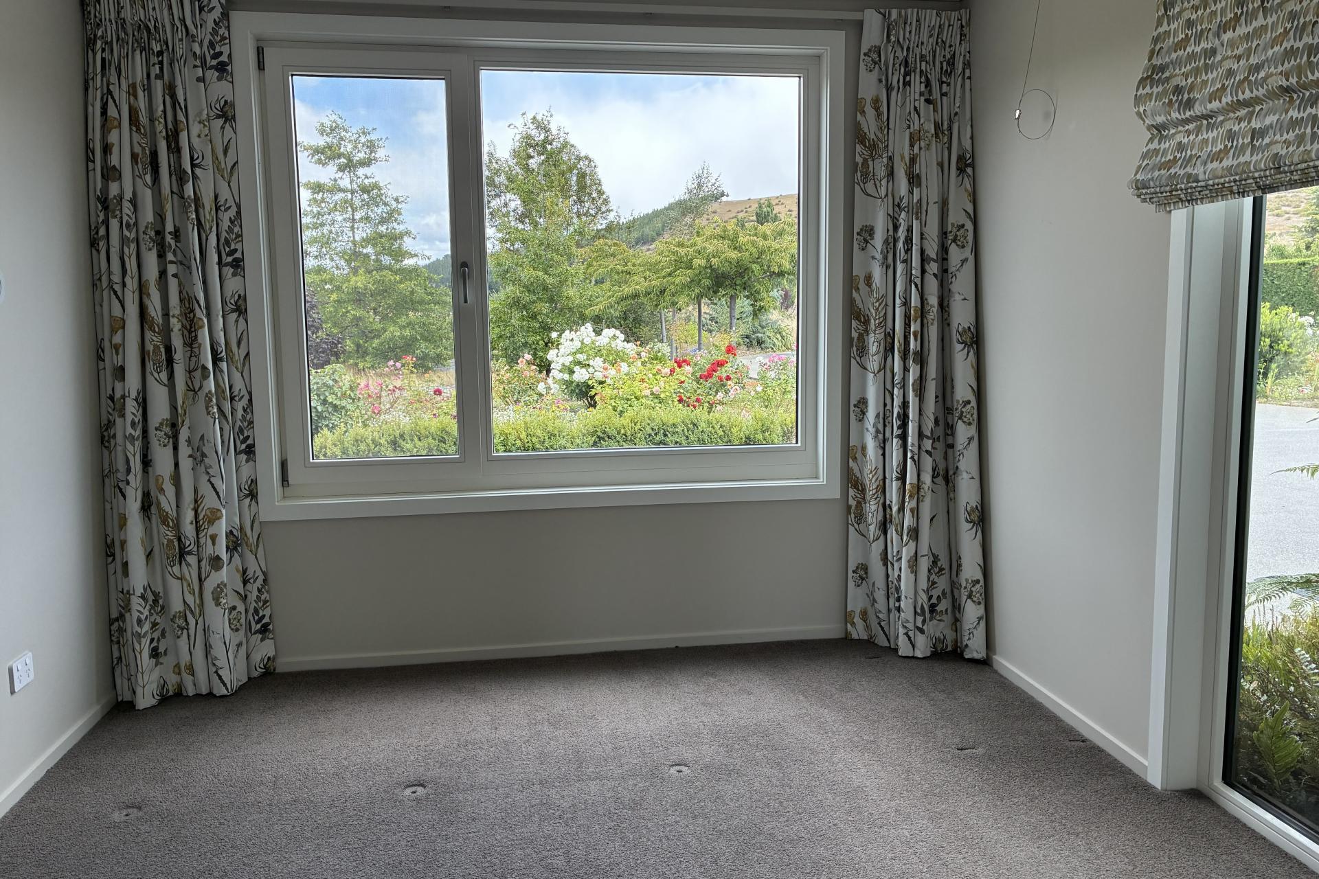 4 Lowburn Valley Road, Lowburn