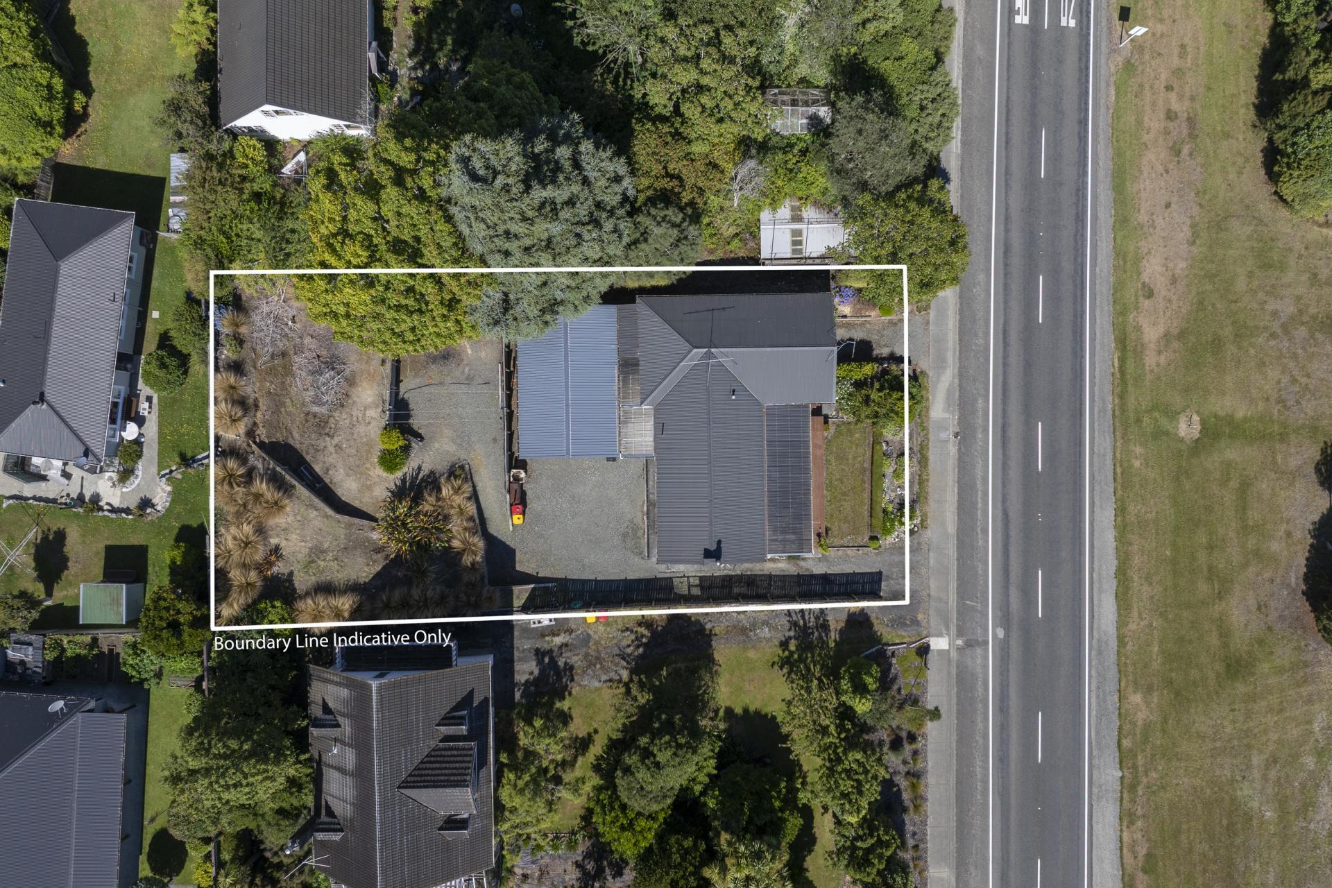 6 Cathedral Drive, Manapouri
