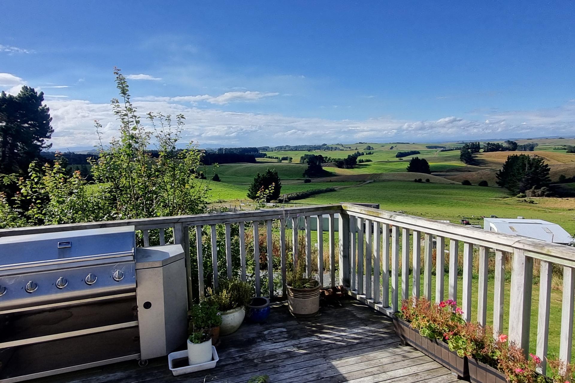 2000 Hillfoot Road, Warepa