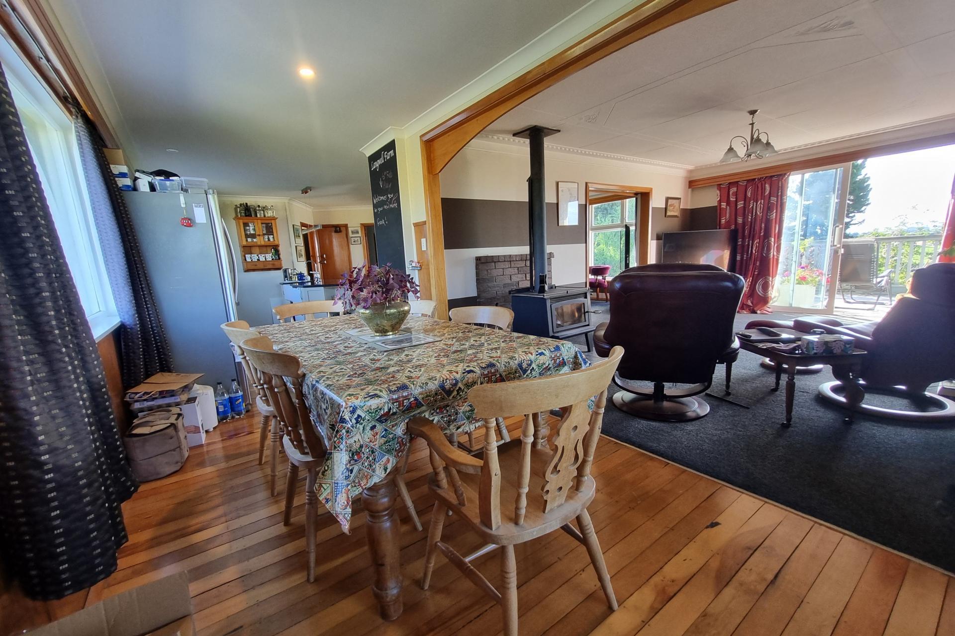 2000 Hillfoot Road, Warepa