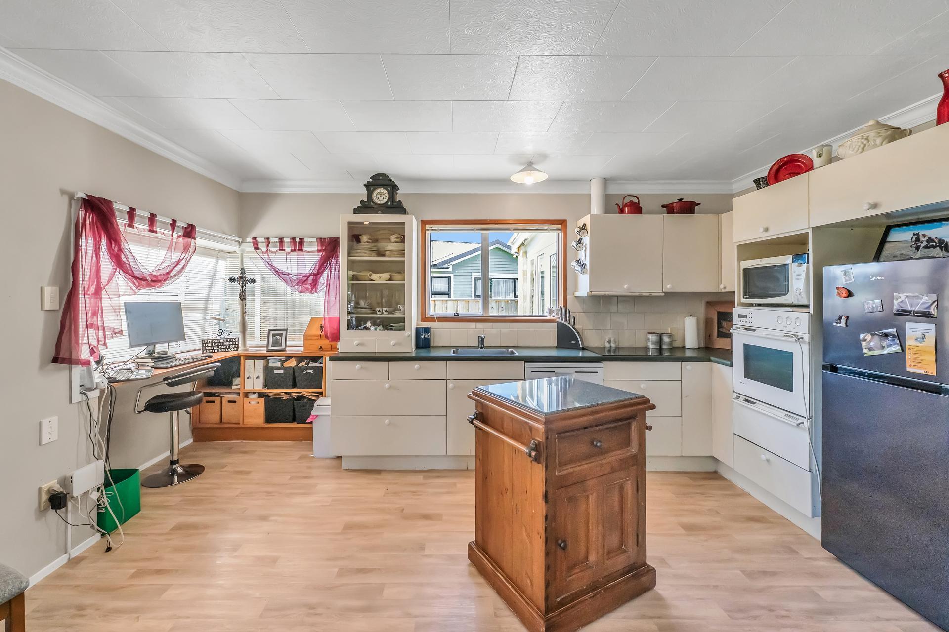 27 Cross Street, Coalgate