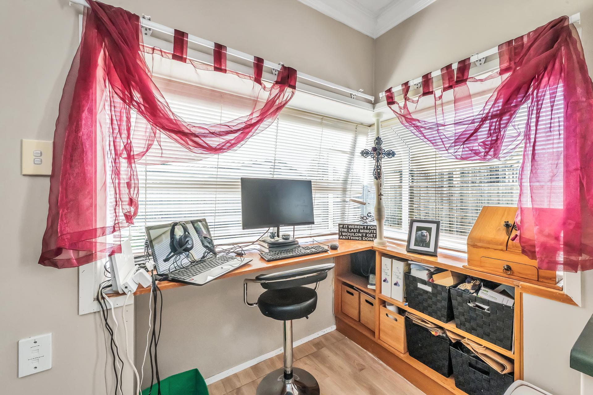 27 Cross Street, Coalgate