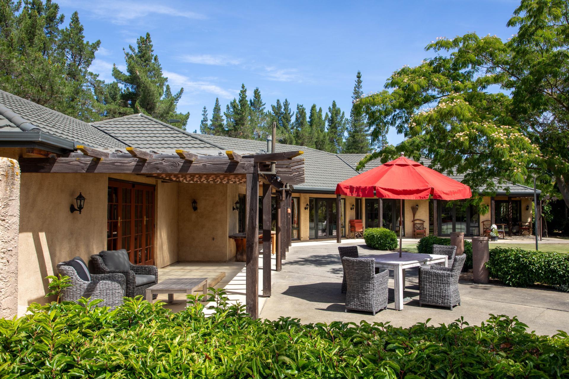 120 Hillview Road, Alexandra