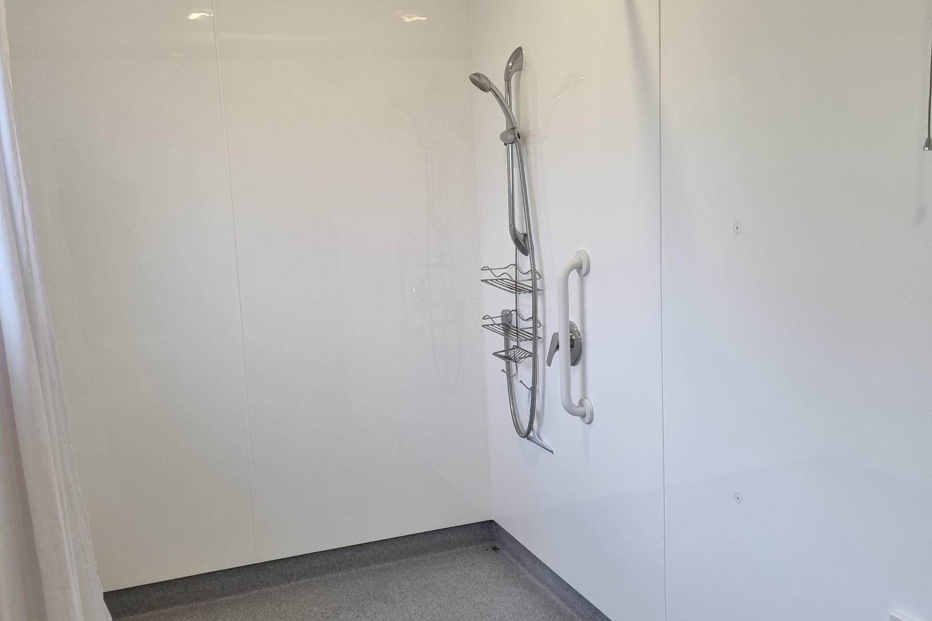 6 and 18 Michies Road, Balclutha