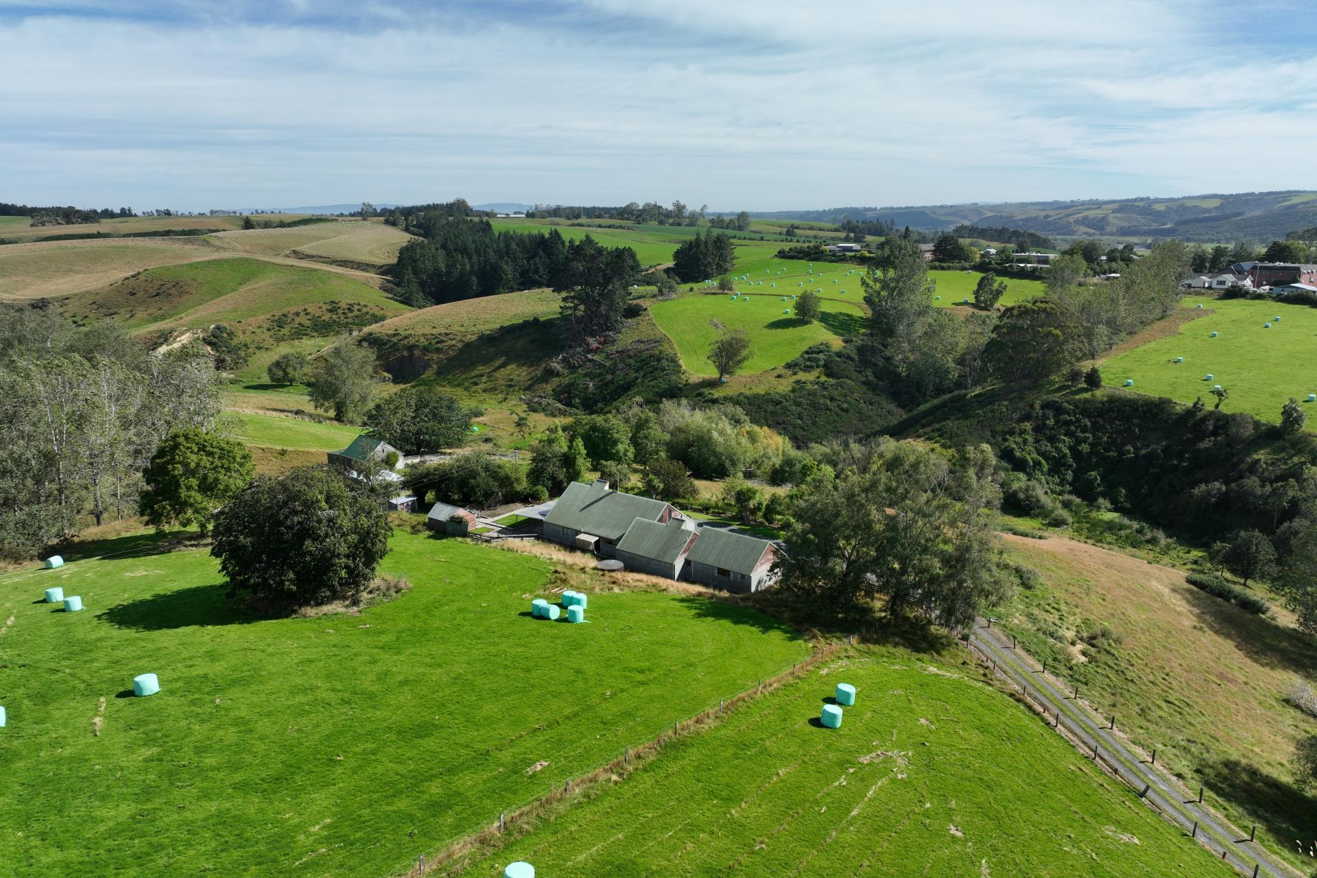 6 and 18 Michies Road, Balclutha