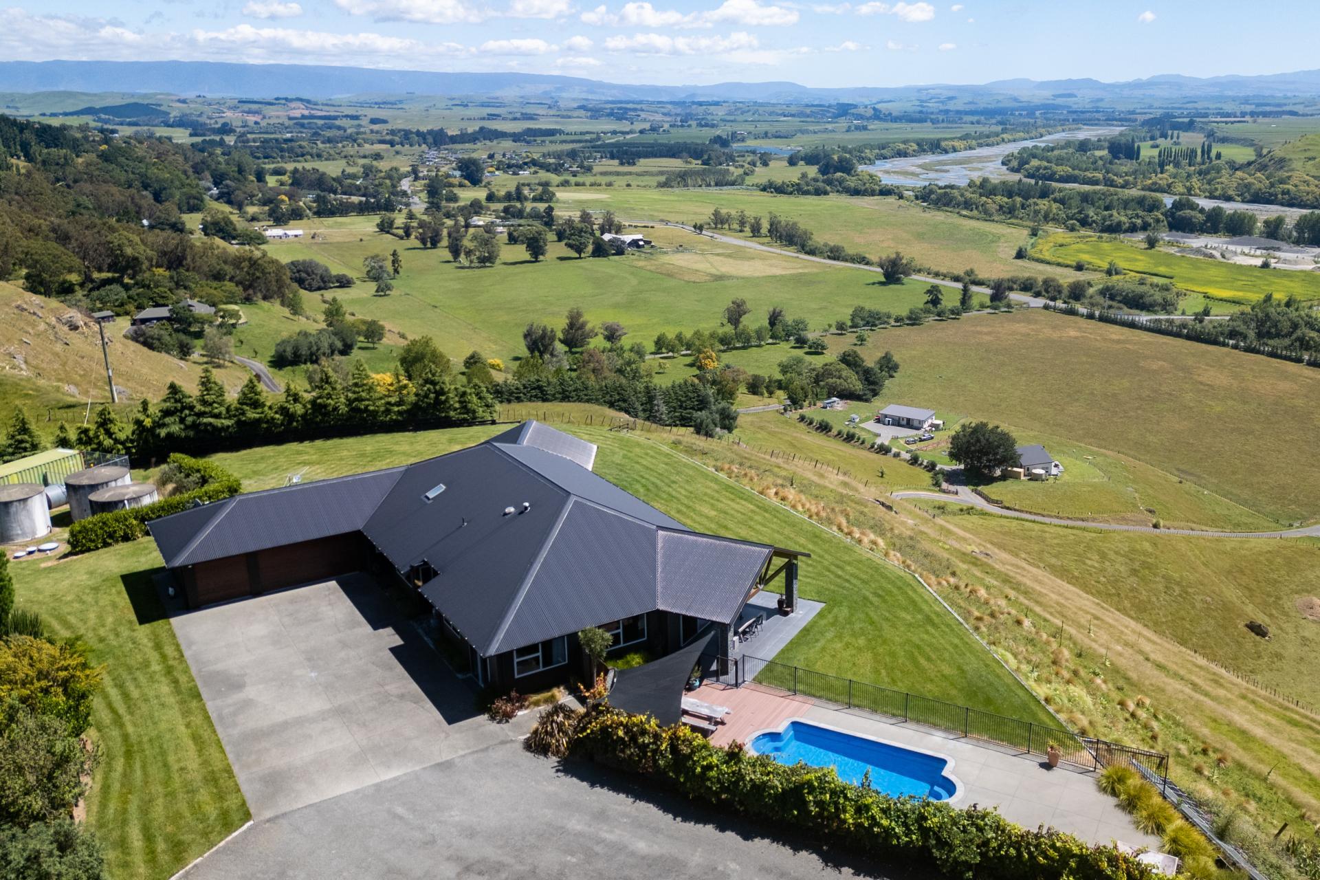 3369 State Highway 50, Maraekakaho