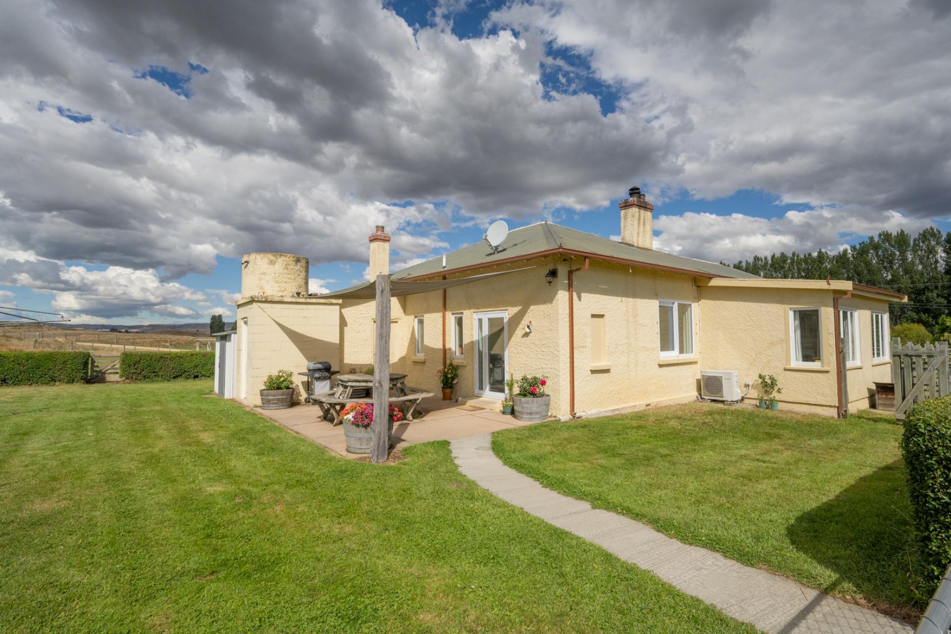 677 Springvale Road, Alexandra