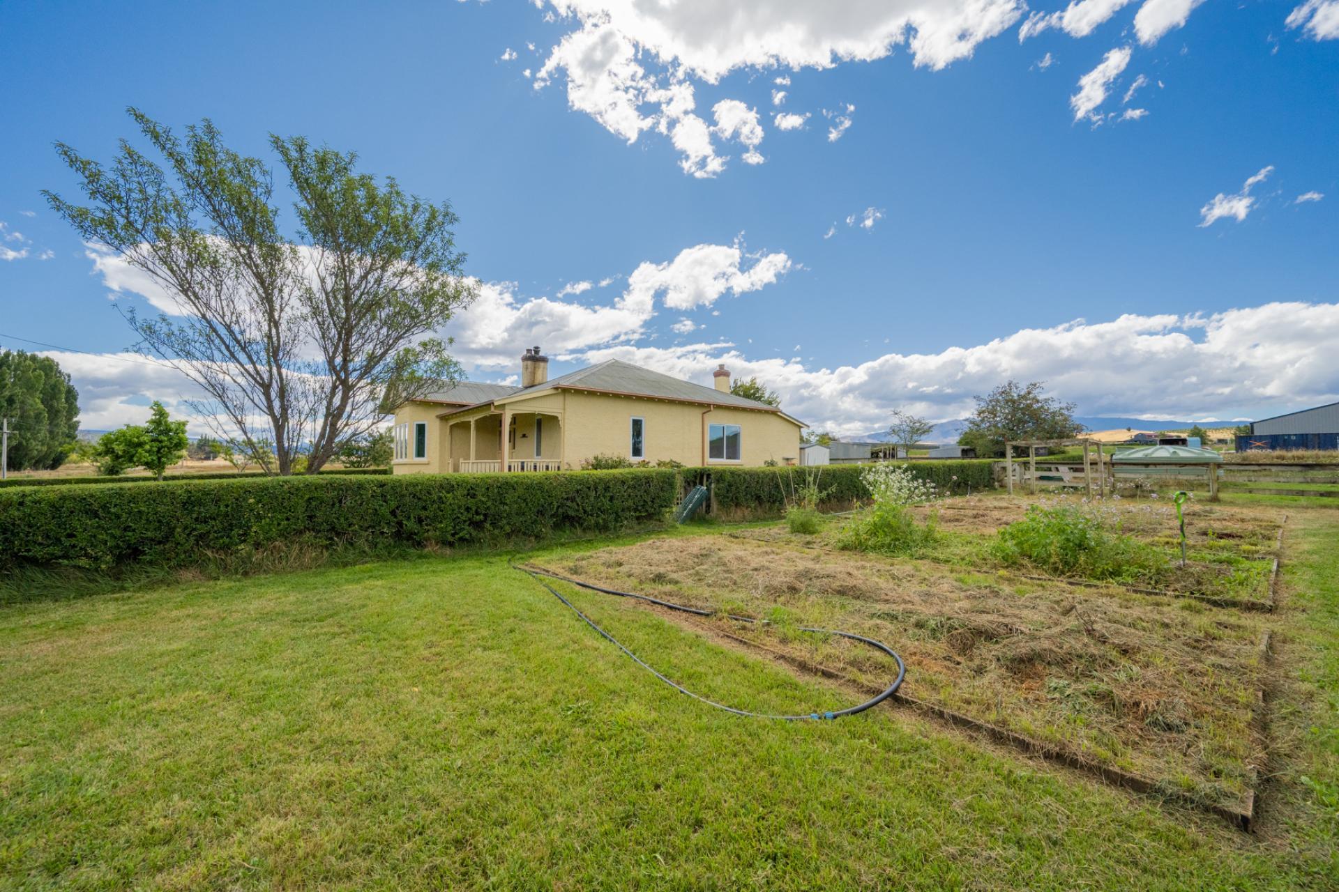 677 Springvale Road, Alexandra