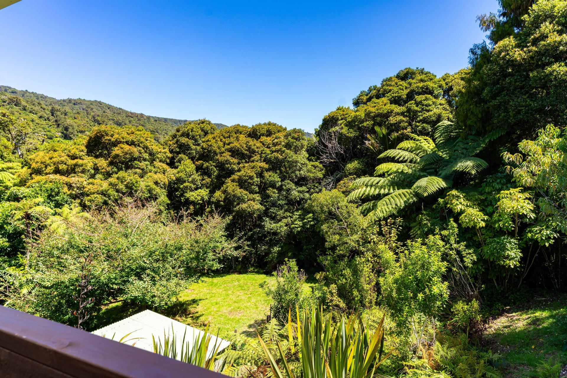 1052 Wekaweka Road, Waimamaku